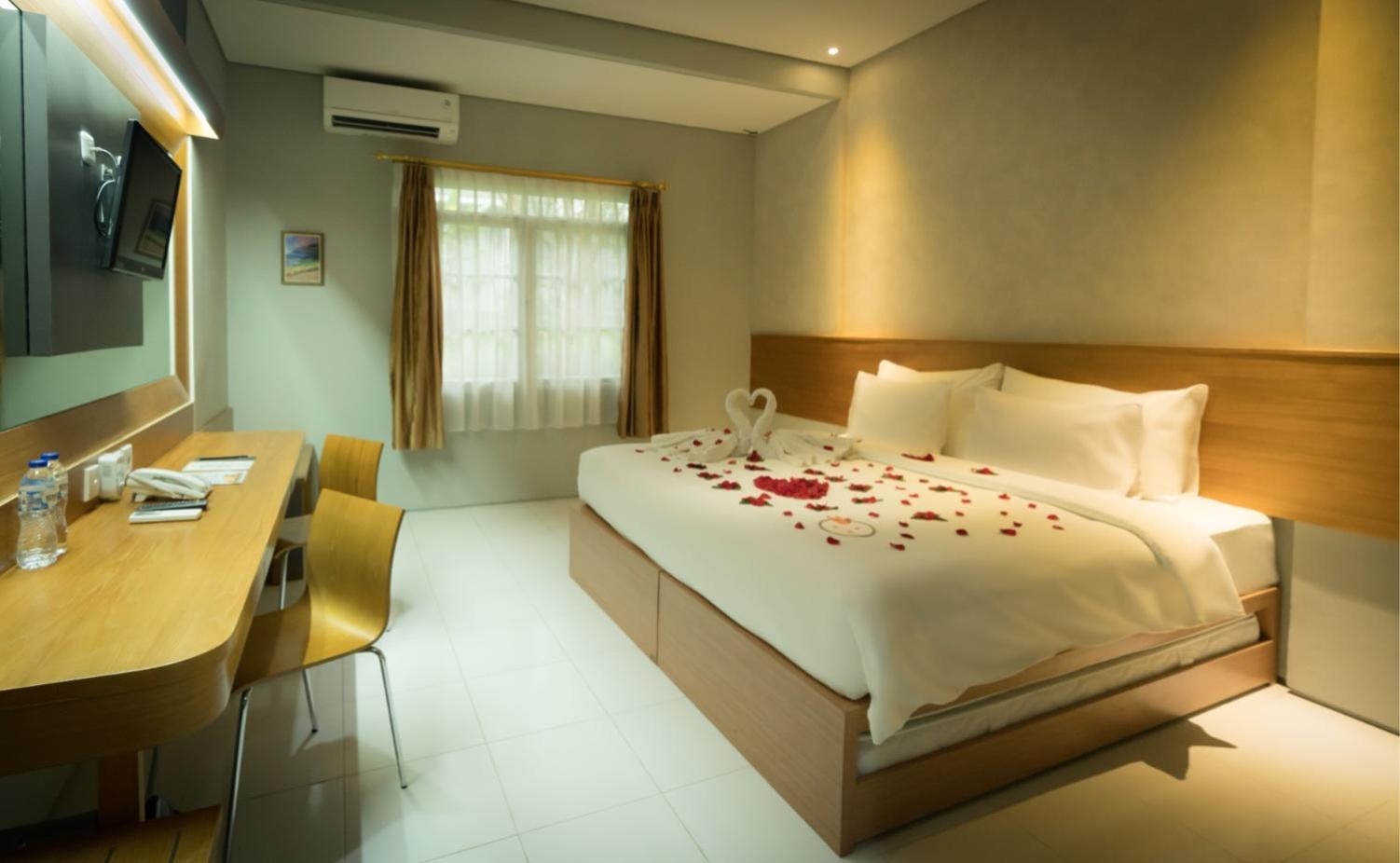 Standard Double or Twin Room - Photo 1