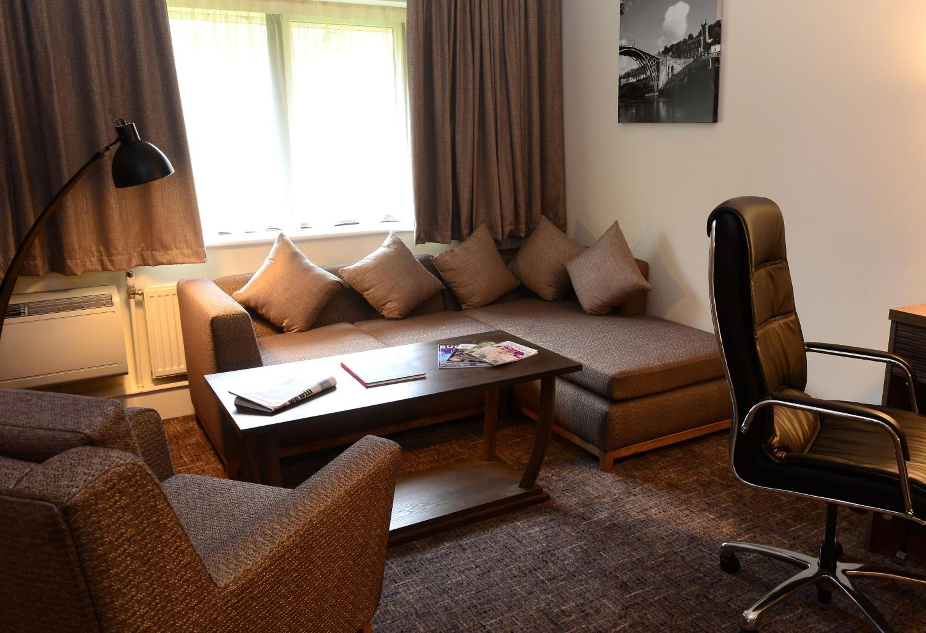 One-Bedroom Suite
