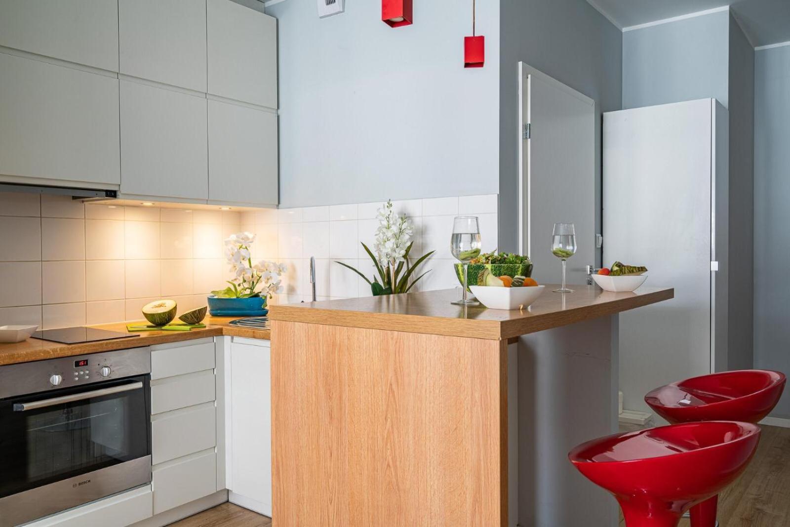 Studio Apartment - Photo 3