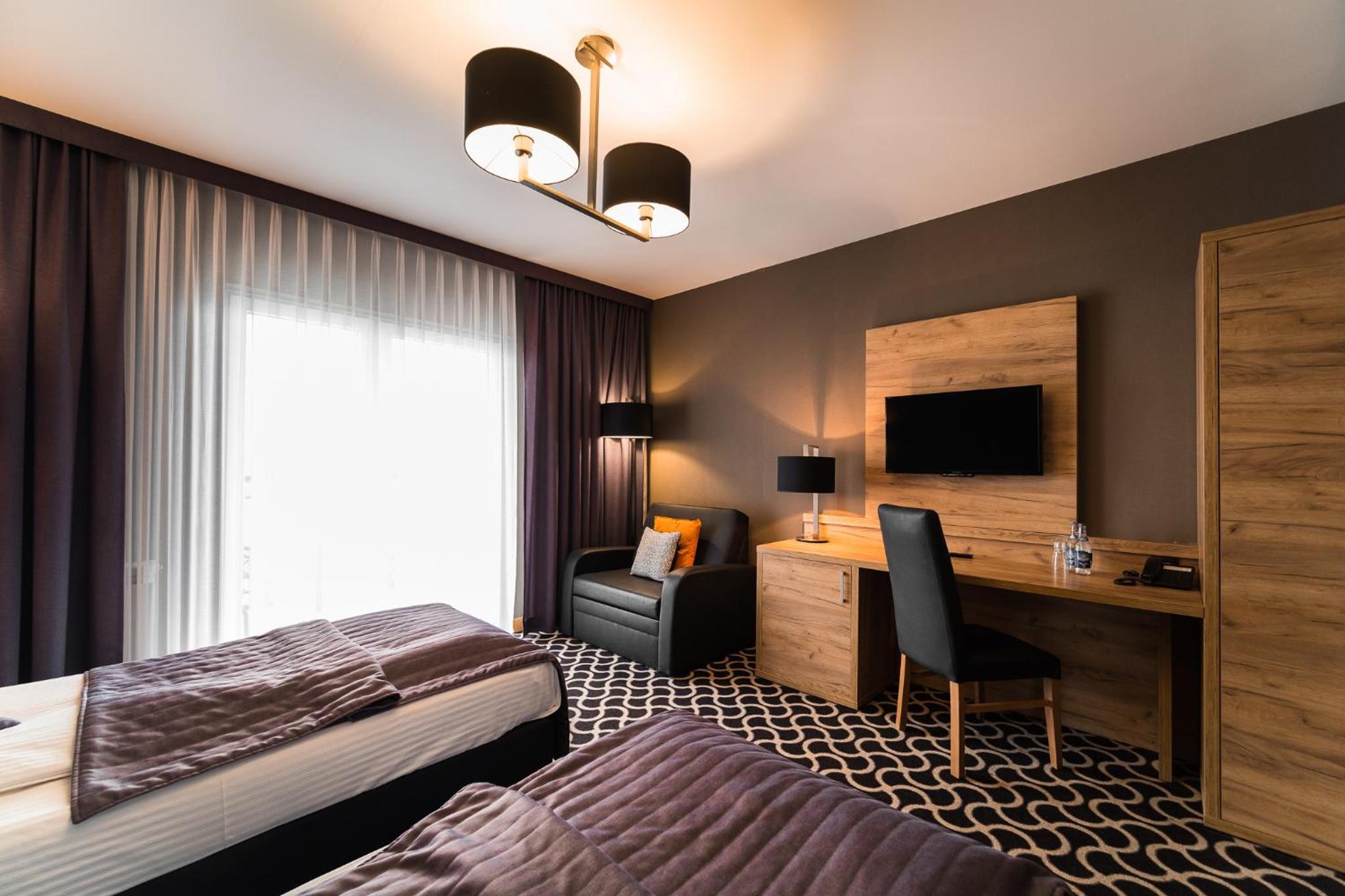 Double or Twin Room - Photo 2