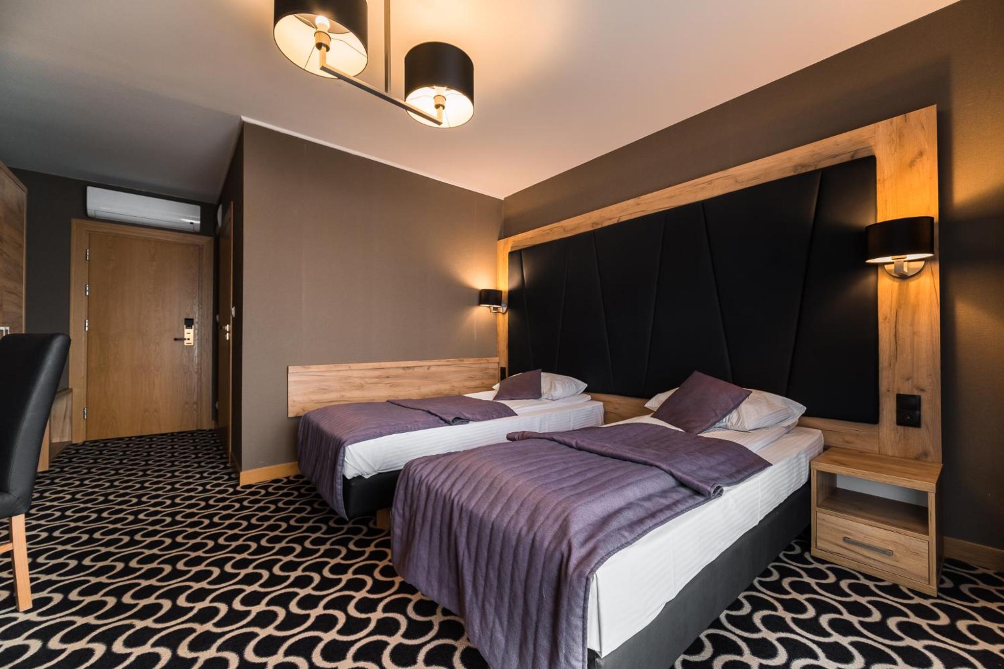 Double or Twin Room - Photo 36