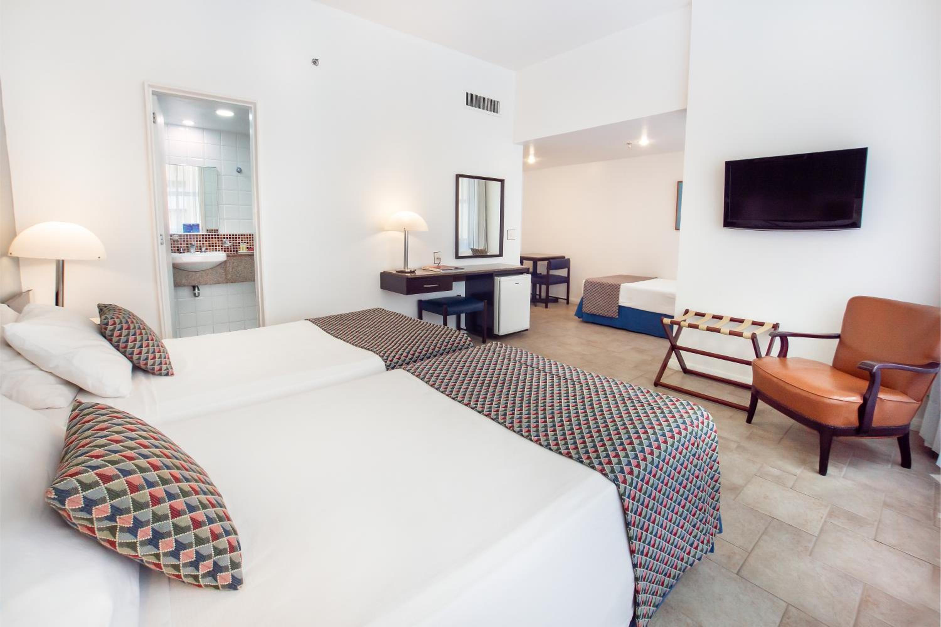 Superior Triple Room - Photo 2
