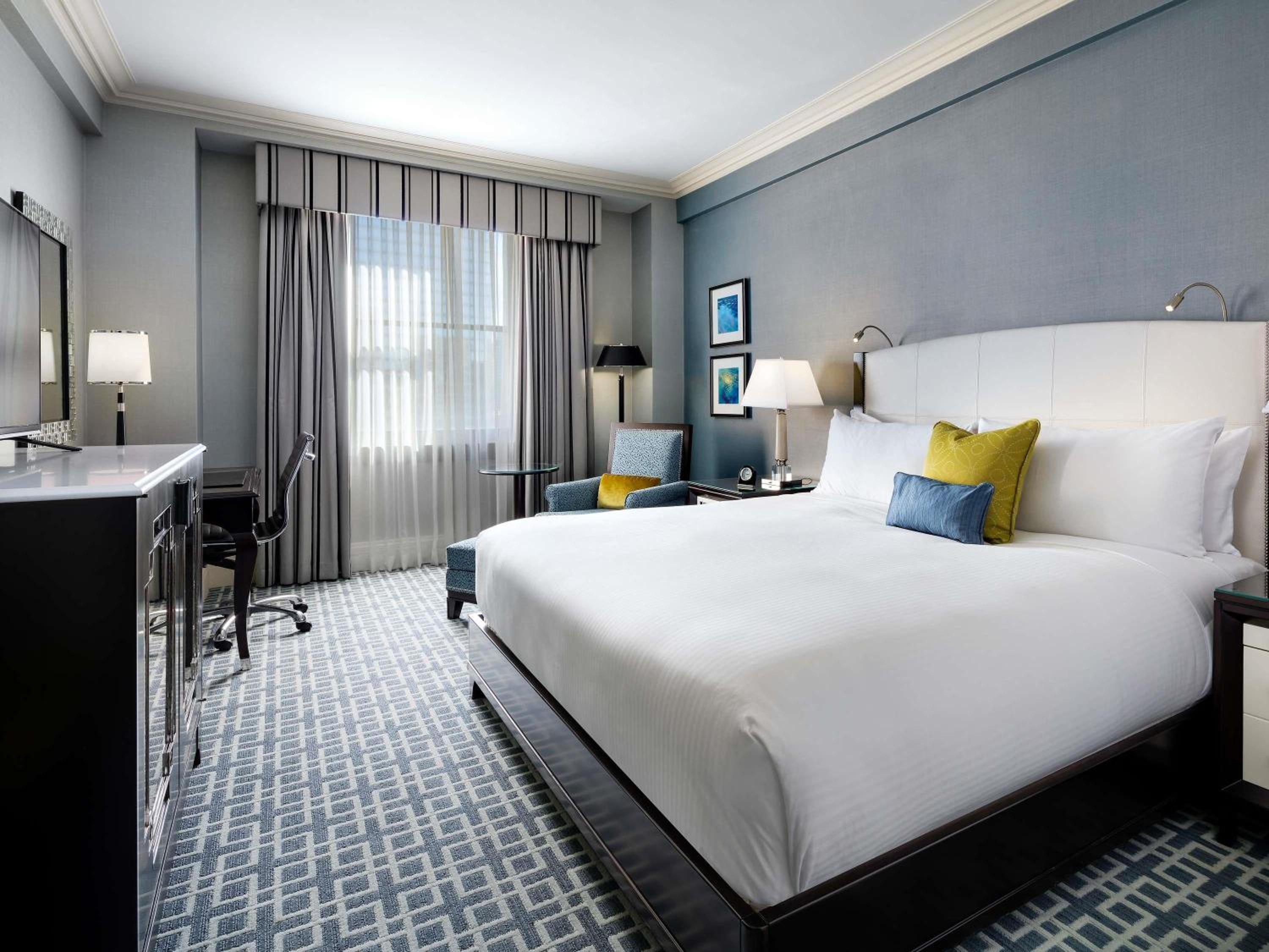 Luxury Suite, 1 King Bed