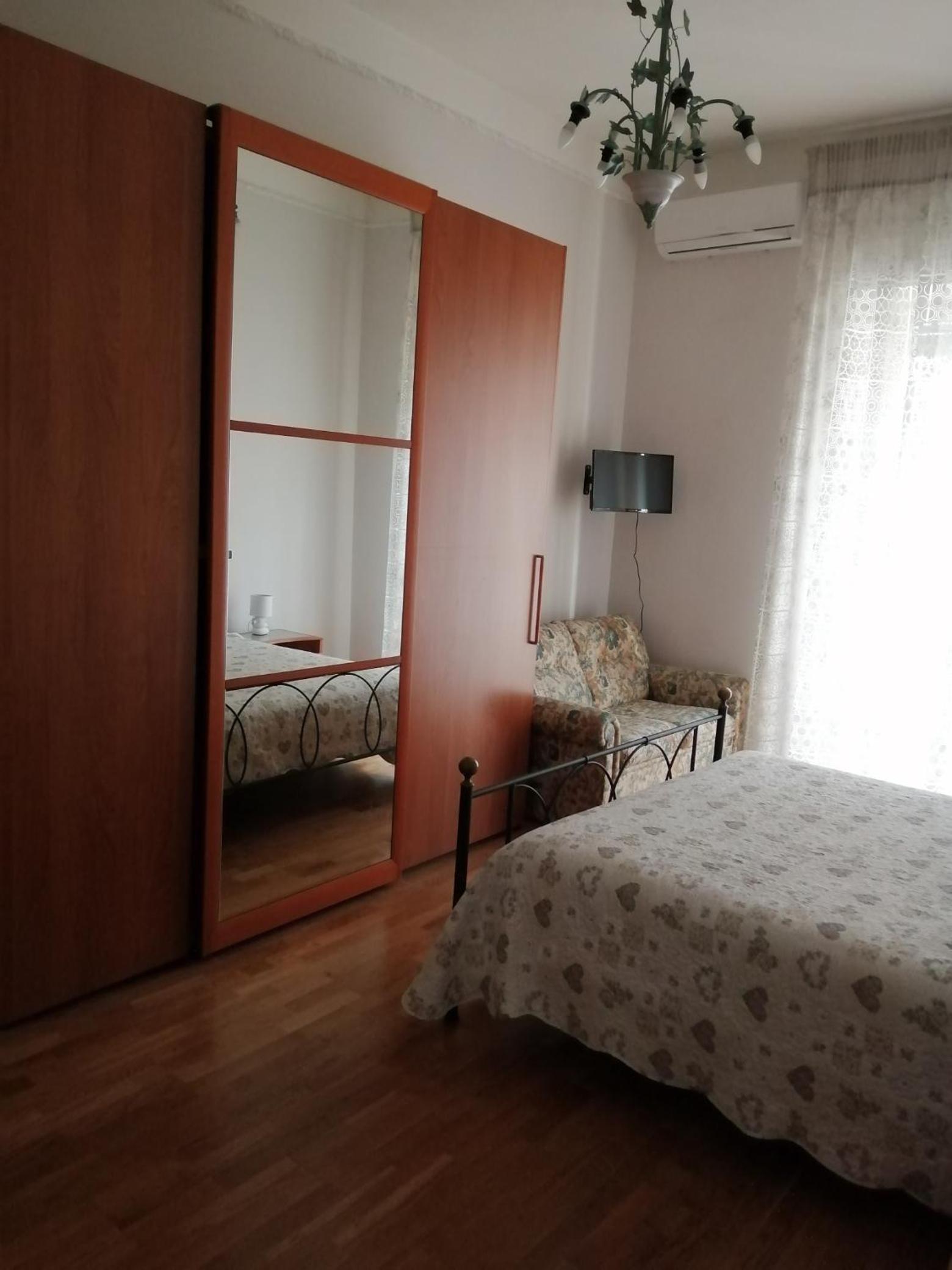 Apartment - Photo 11