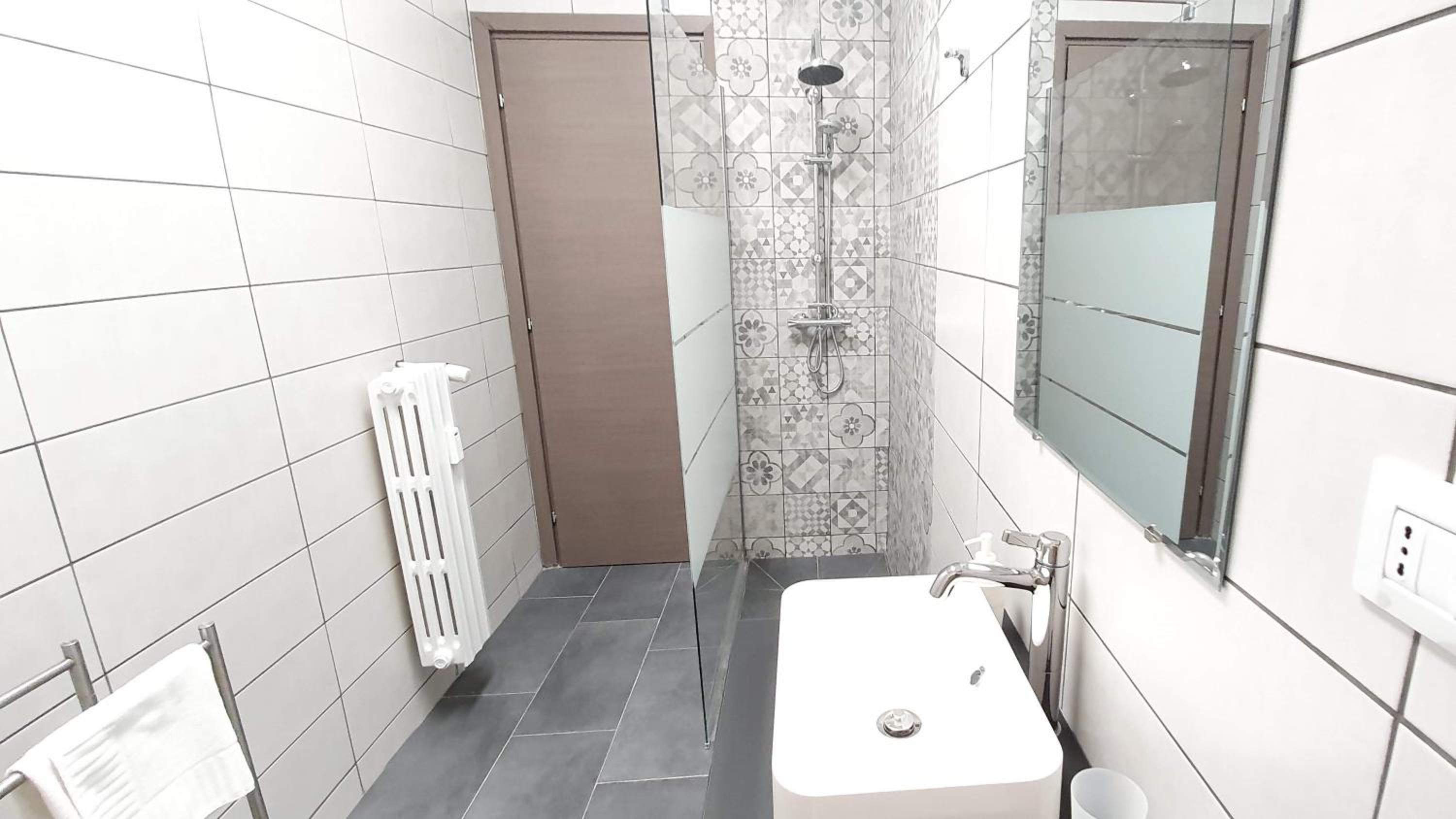 Triple Room with Private External Bathroom - Photo 4