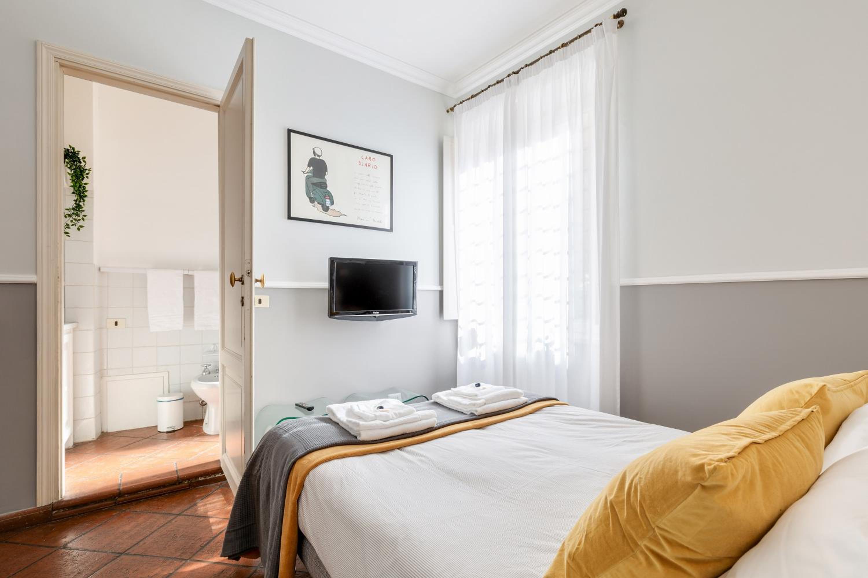 One-Bedroom Apartment