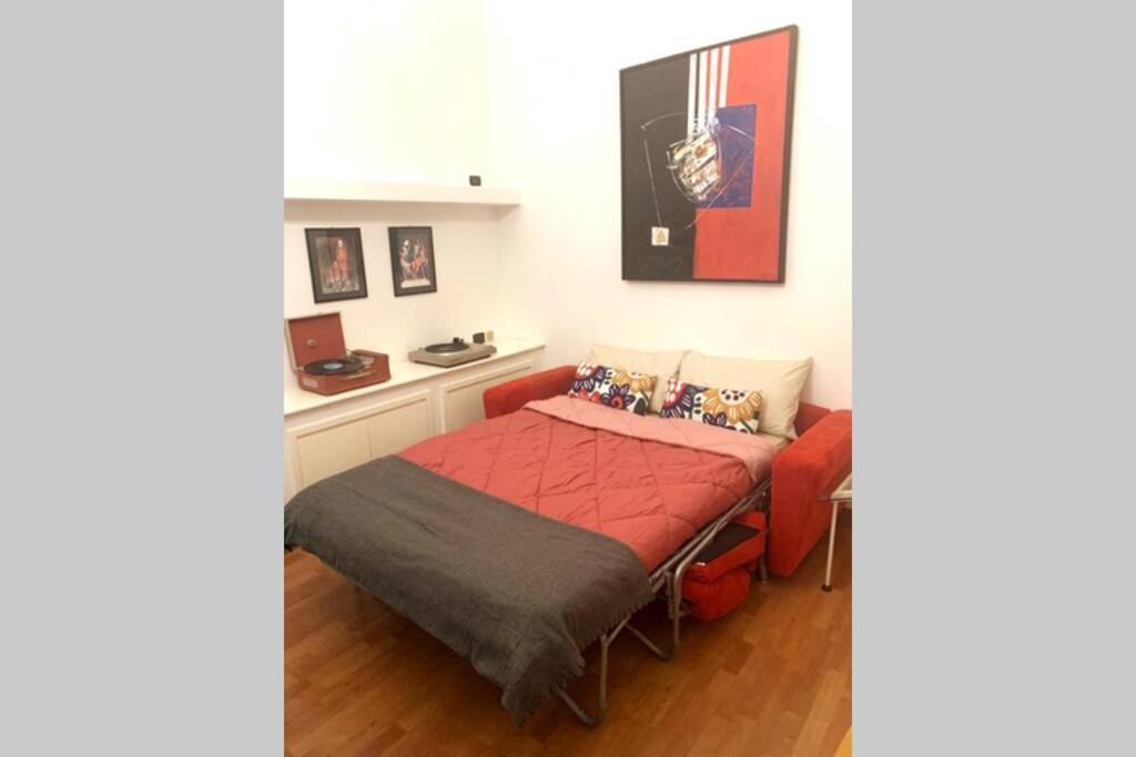 Two-Bedroom Apartment - Photo 23