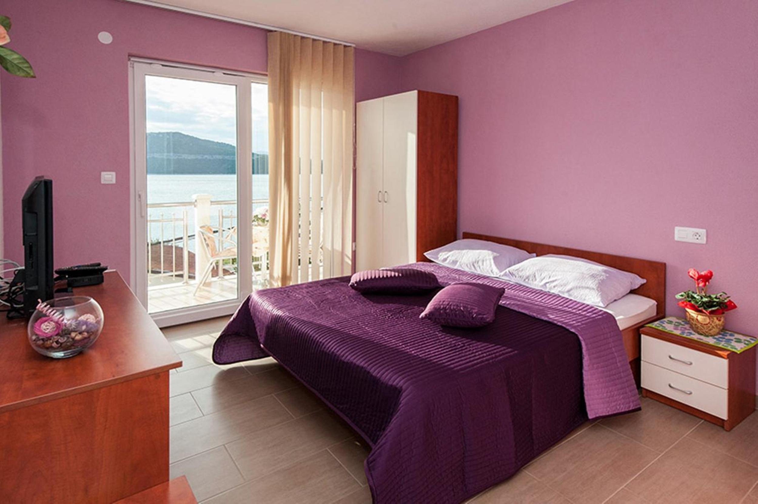 Studio Apartment with Balcony and Sea View photo 1