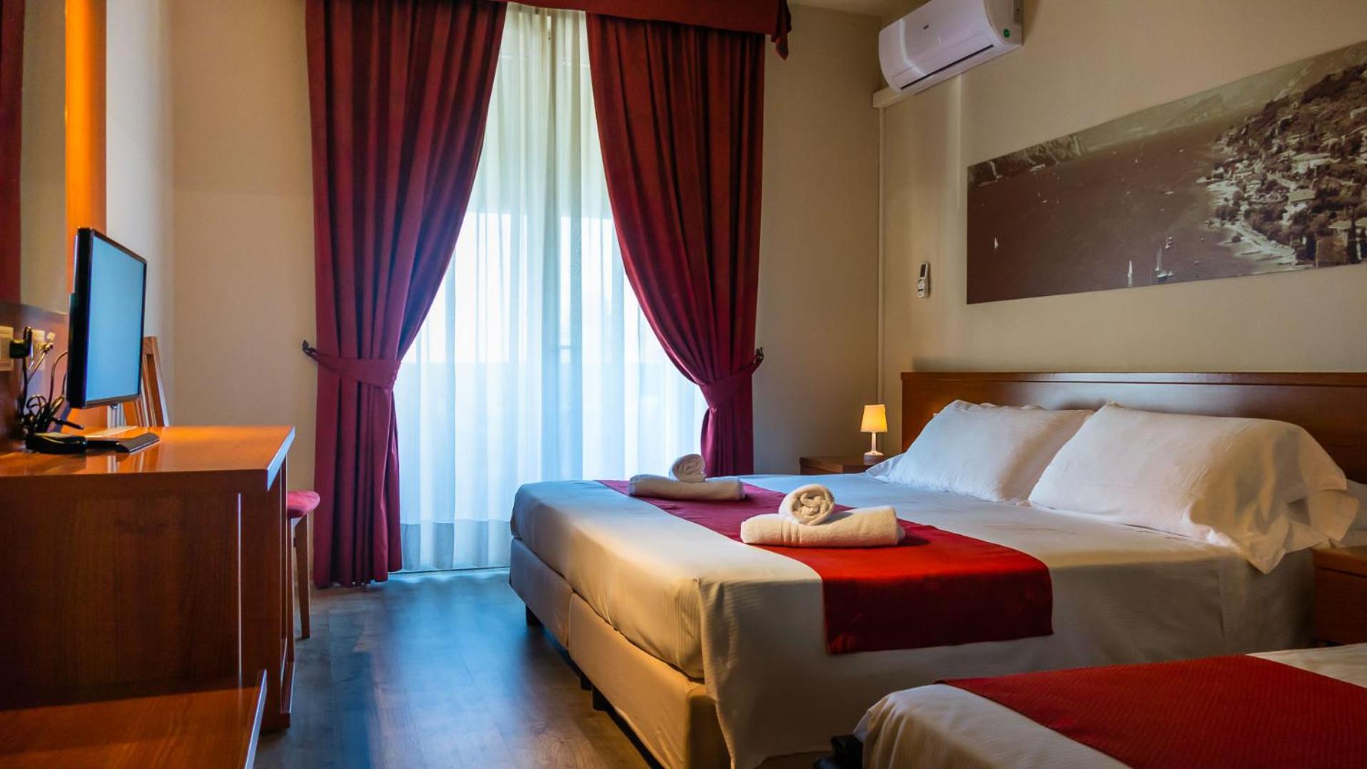 Triple Room - Photo 5