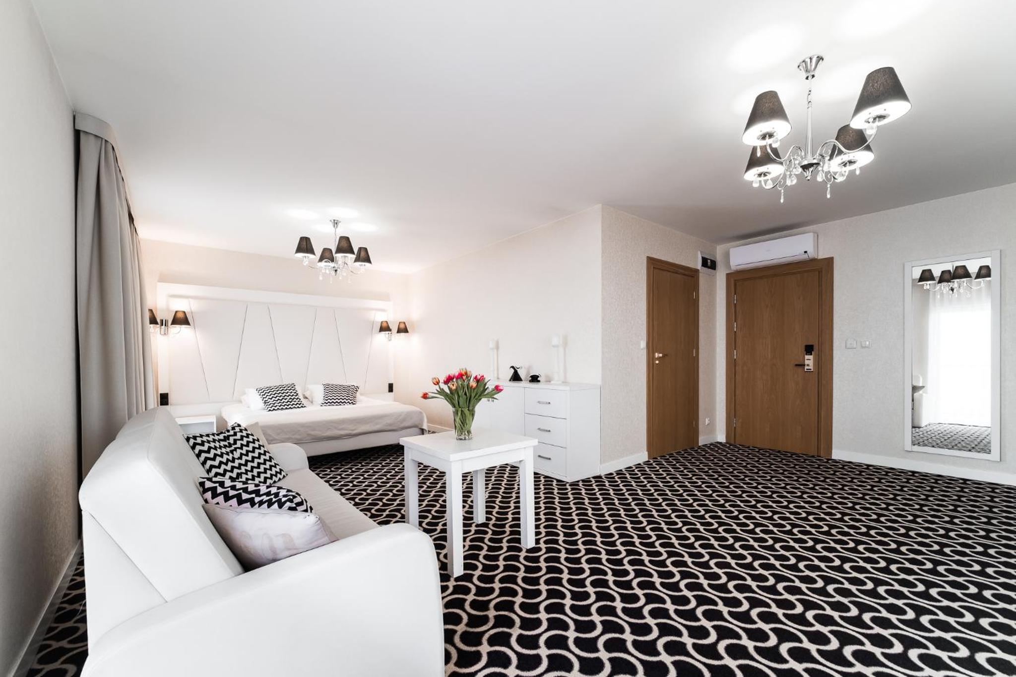 Junior Suite with Garden View - Photo 6