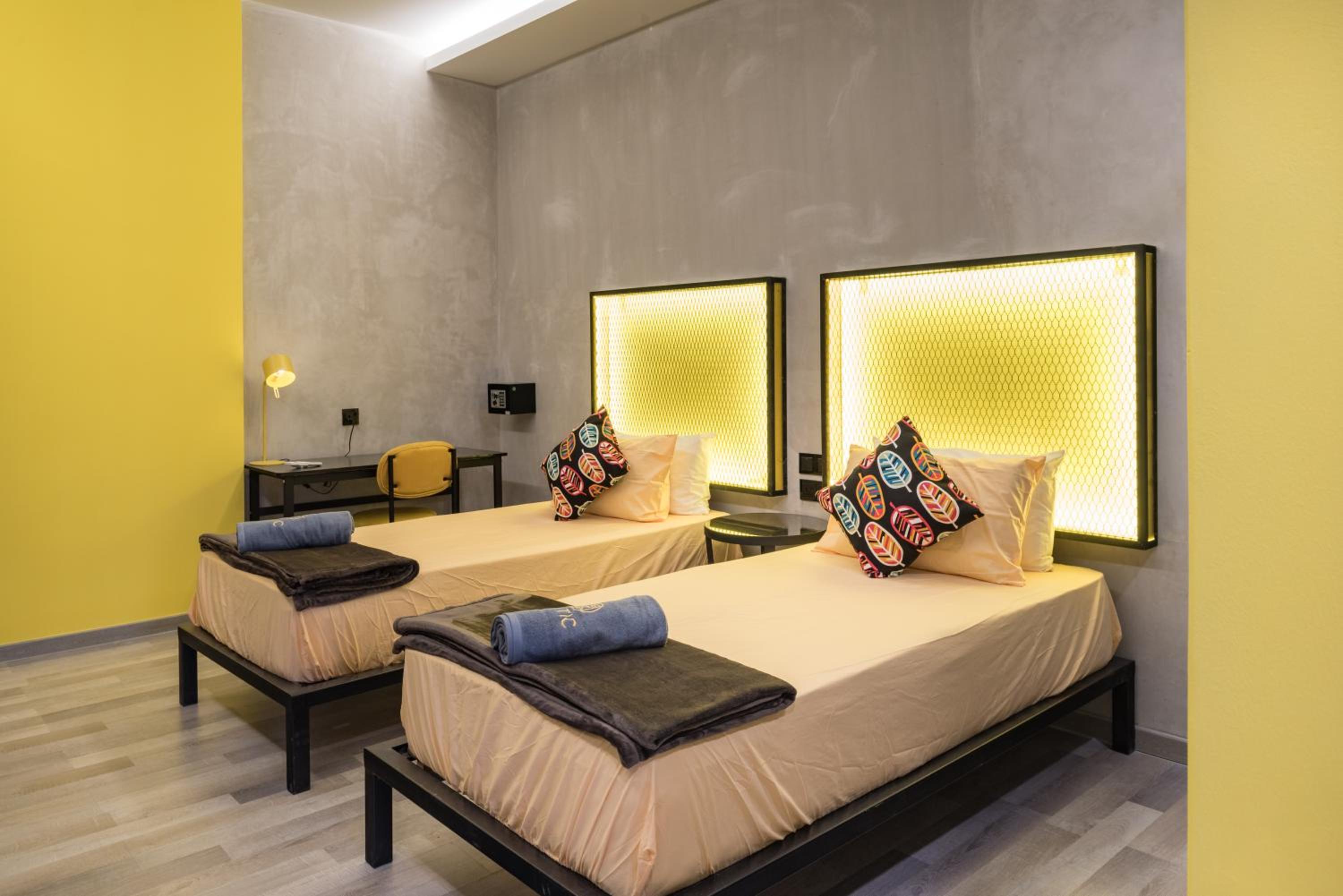 Double Room - Photo 3