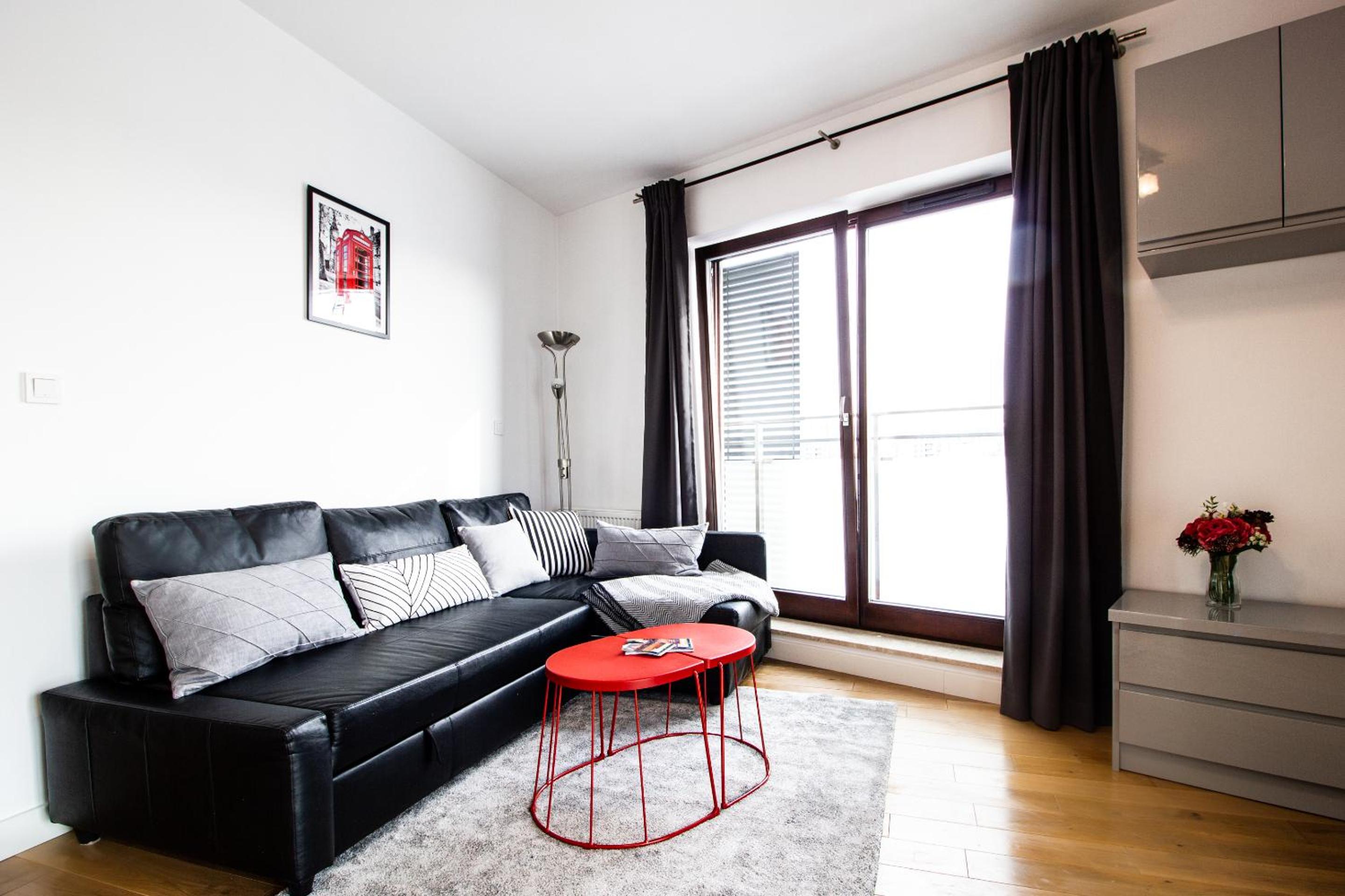 One-Bedroom Apartment - Photo 18