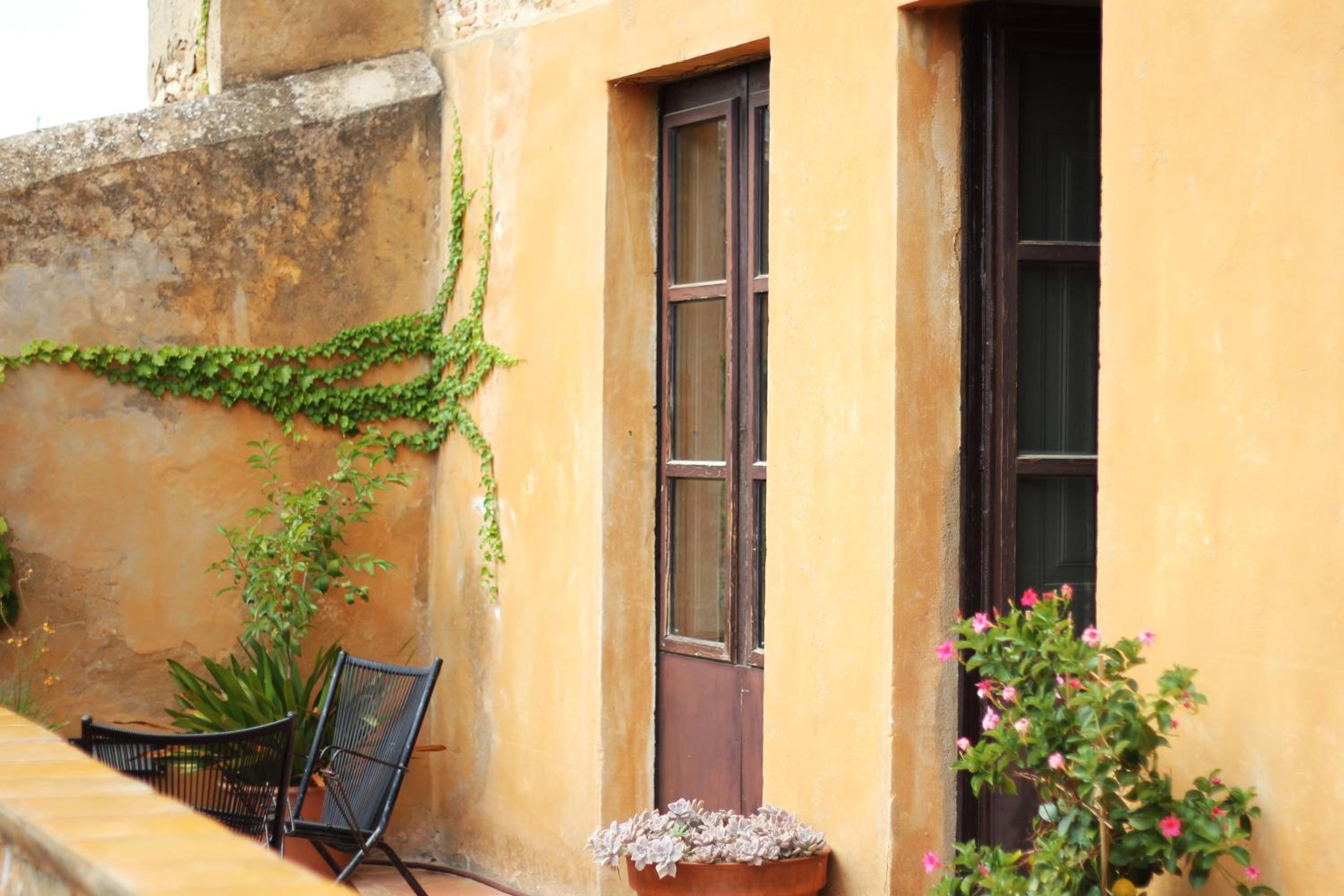 Double Room with Terrace - Photo 3