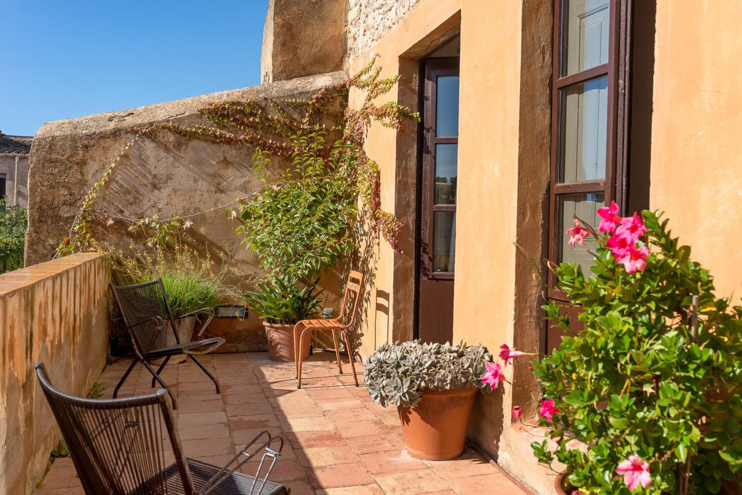 Double Room with Terrace - Photo 5