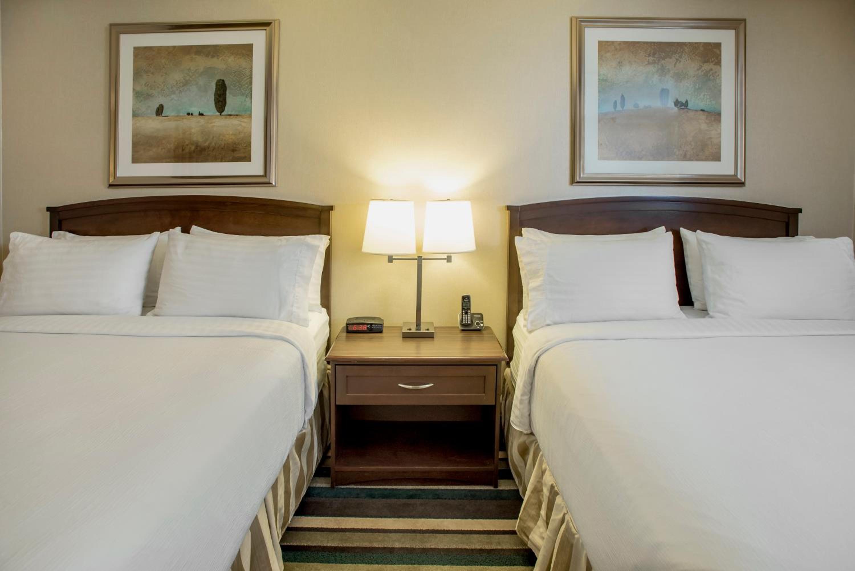 Other Room with two Beds - Non-Smoking - Photo 6