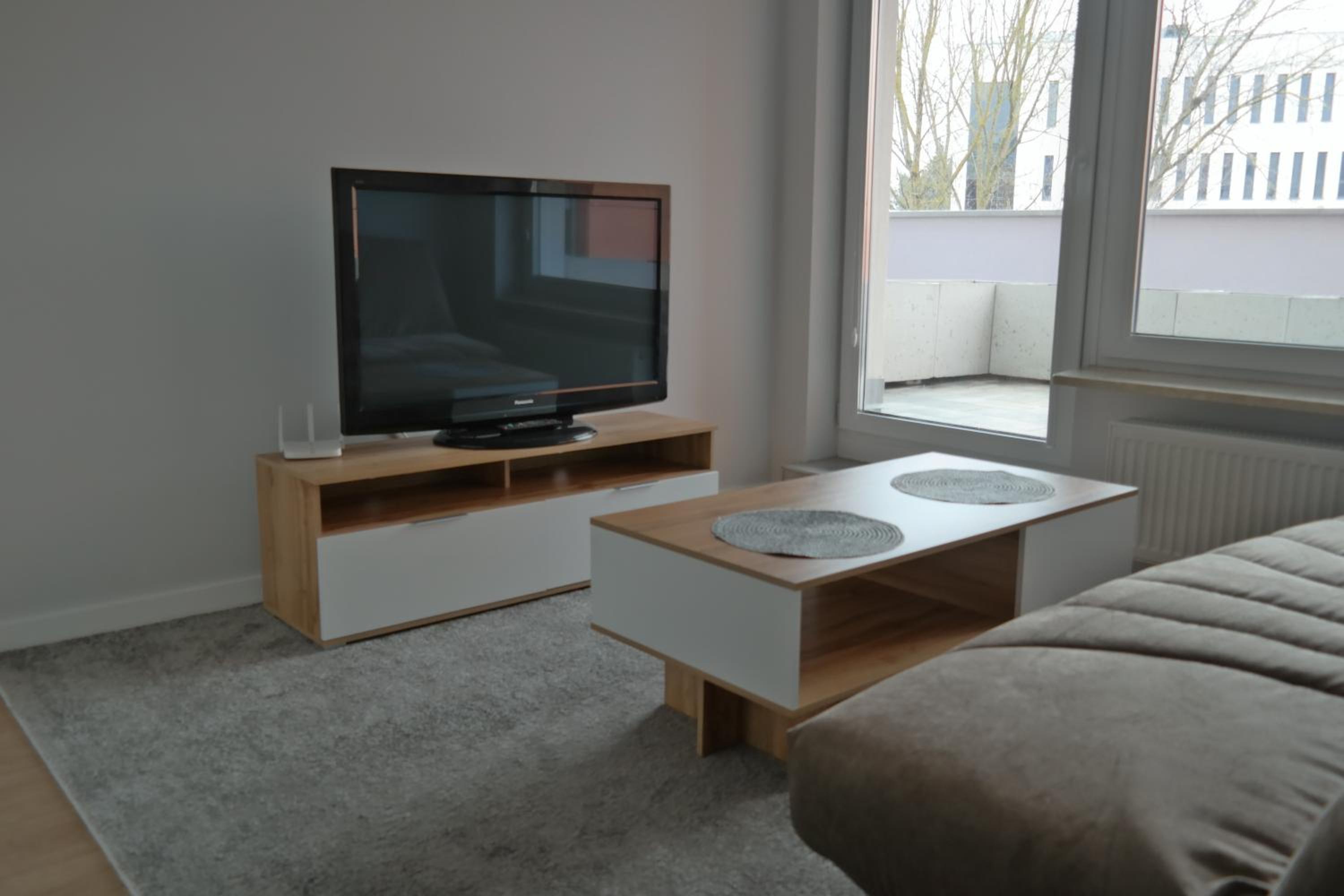 One-Bedroom Apartment photo 1