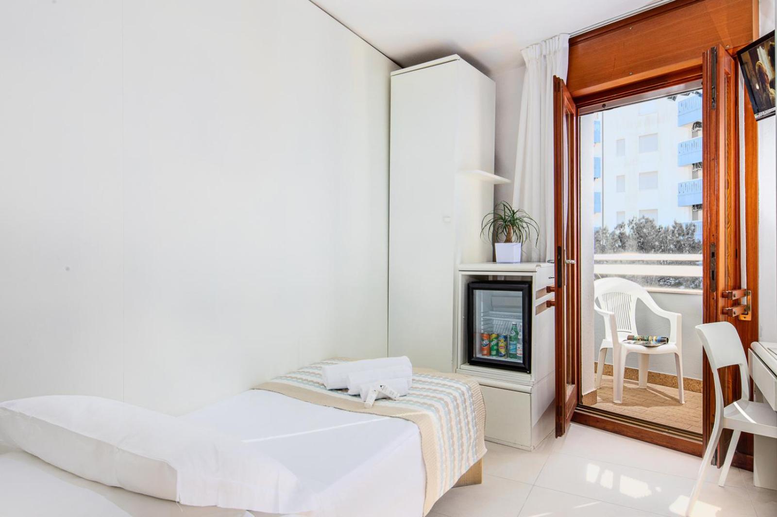 Basic Single Room photo 1