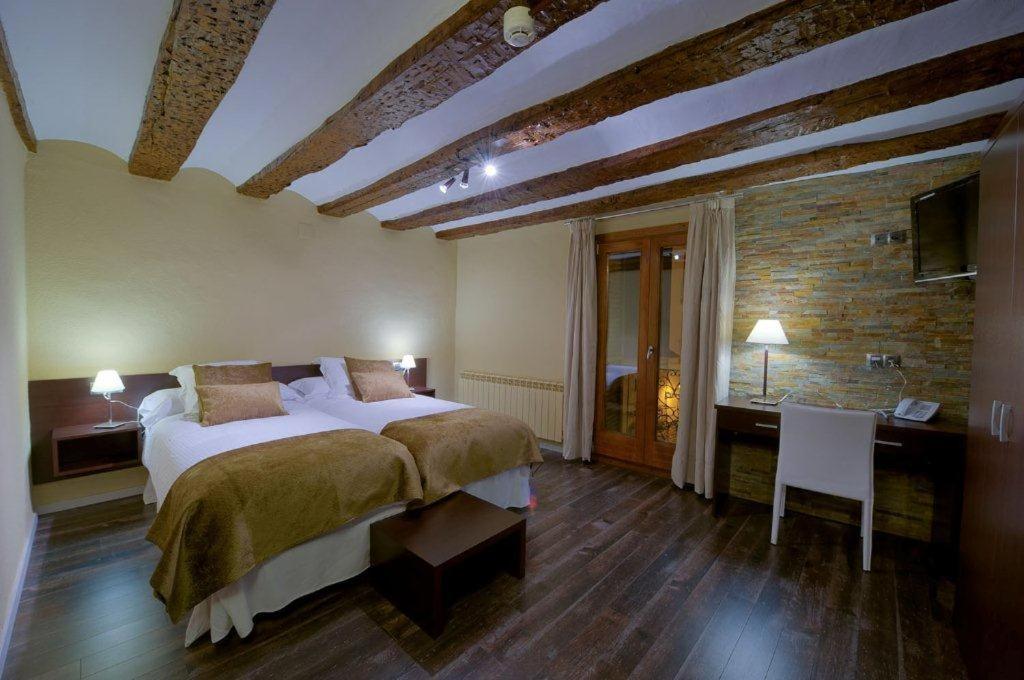 Habitación Doble con Baño Privado