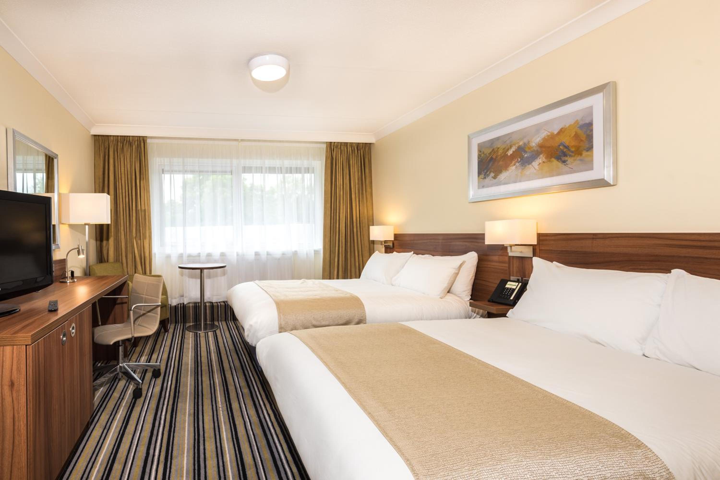 Standard Double Room with Two Double Beds photo 1
