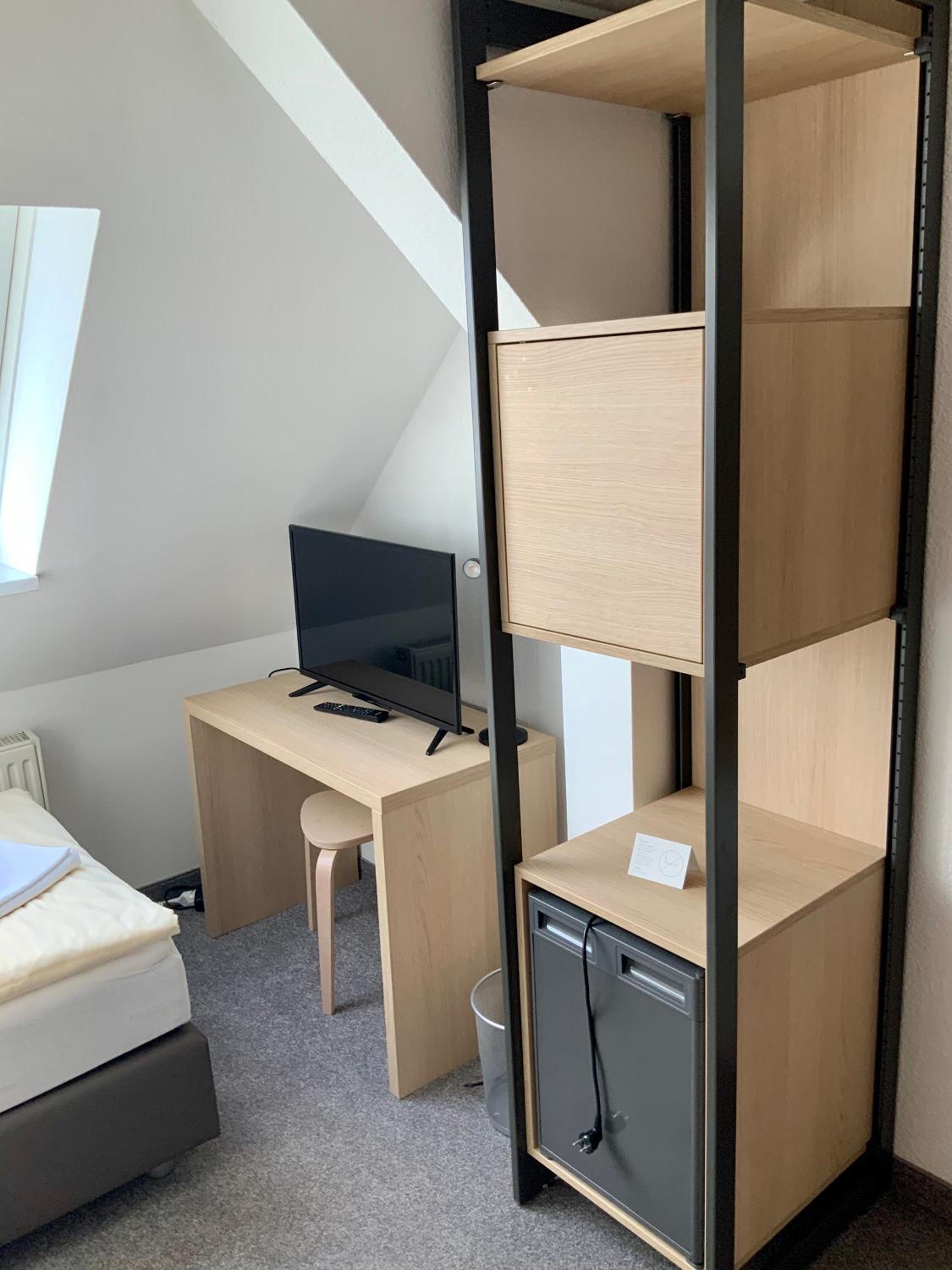 Single Room photo 2