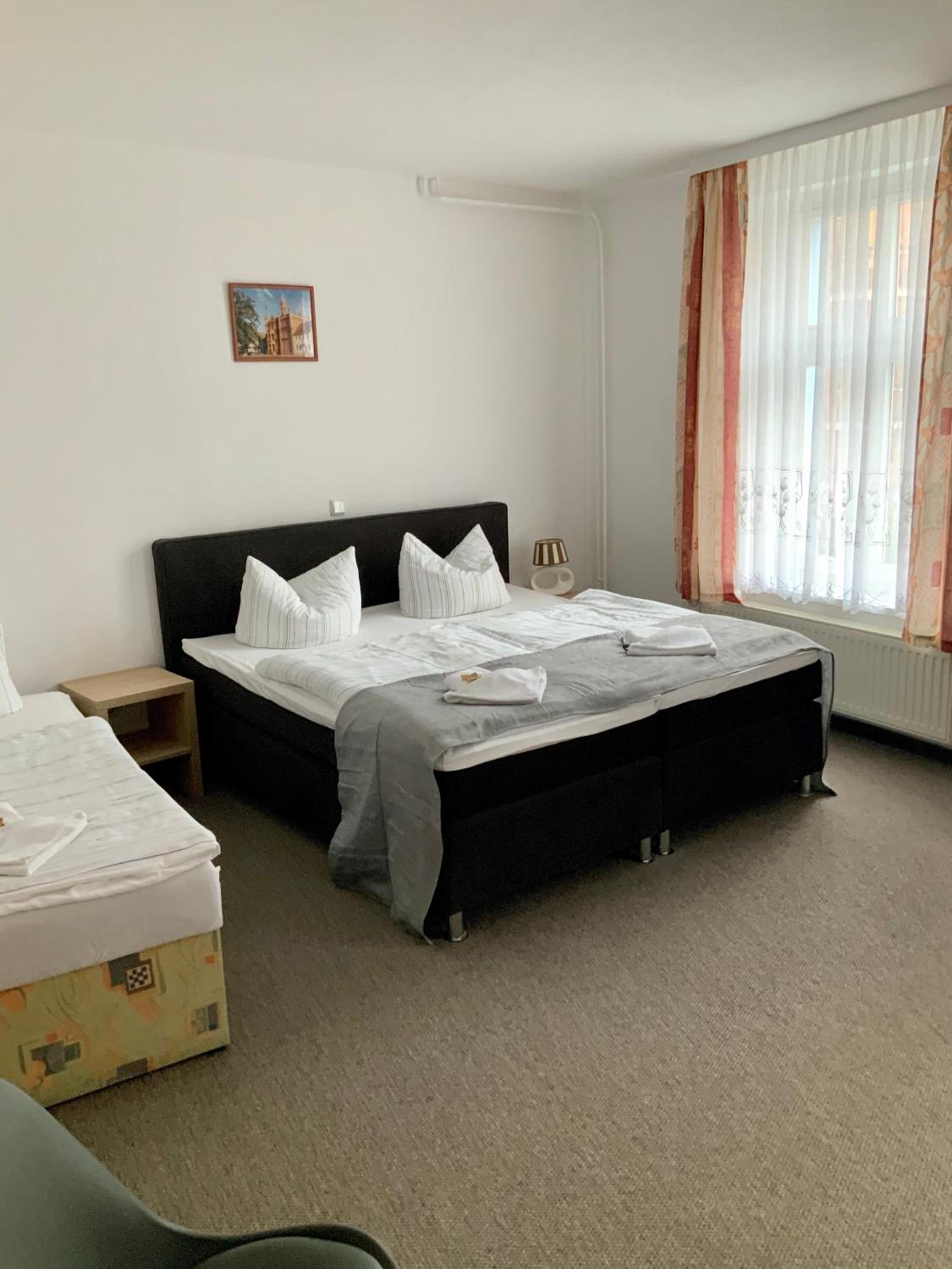 Triple Room with City View photo 2