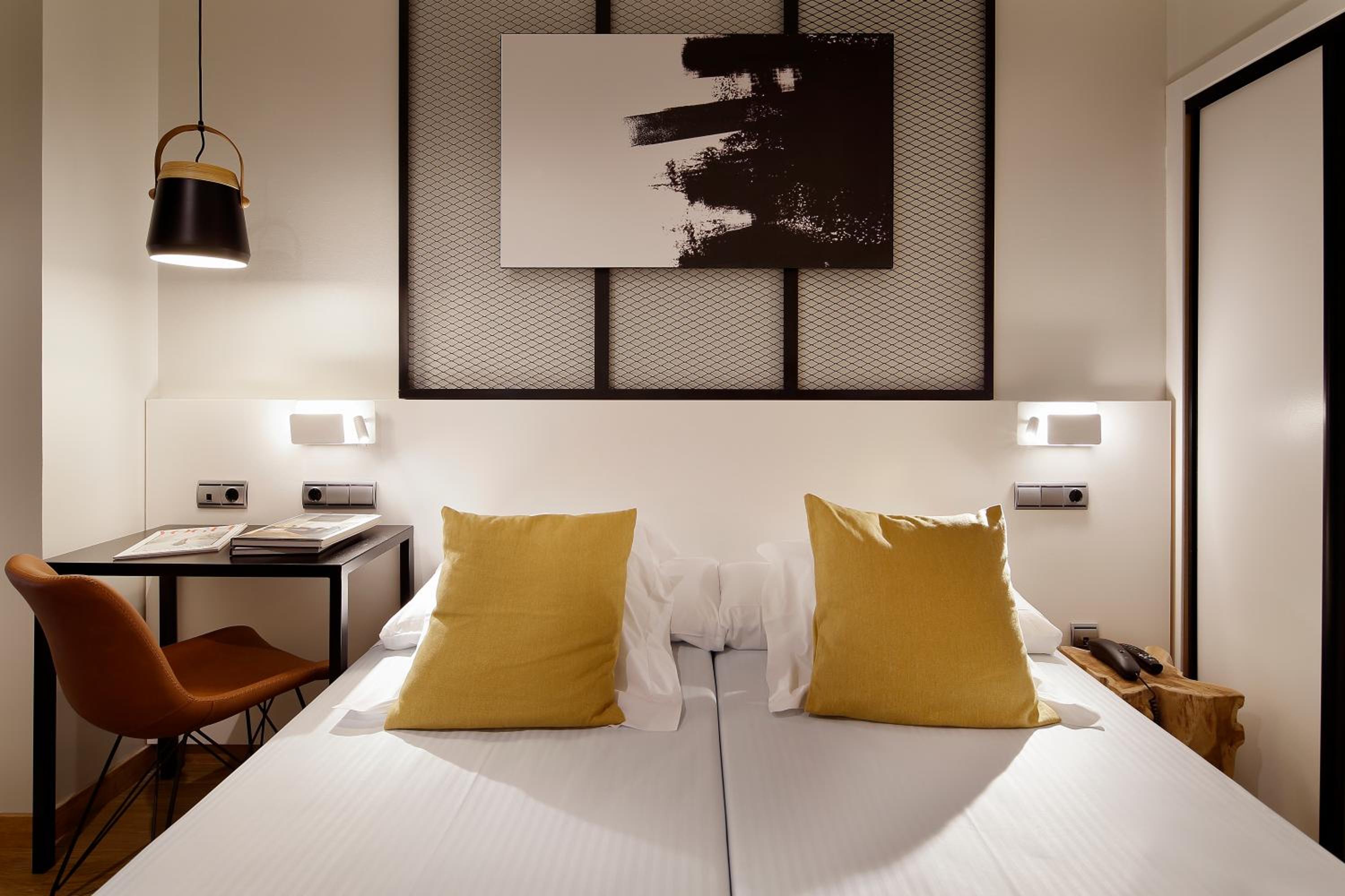 Double or Twin Room photo 2