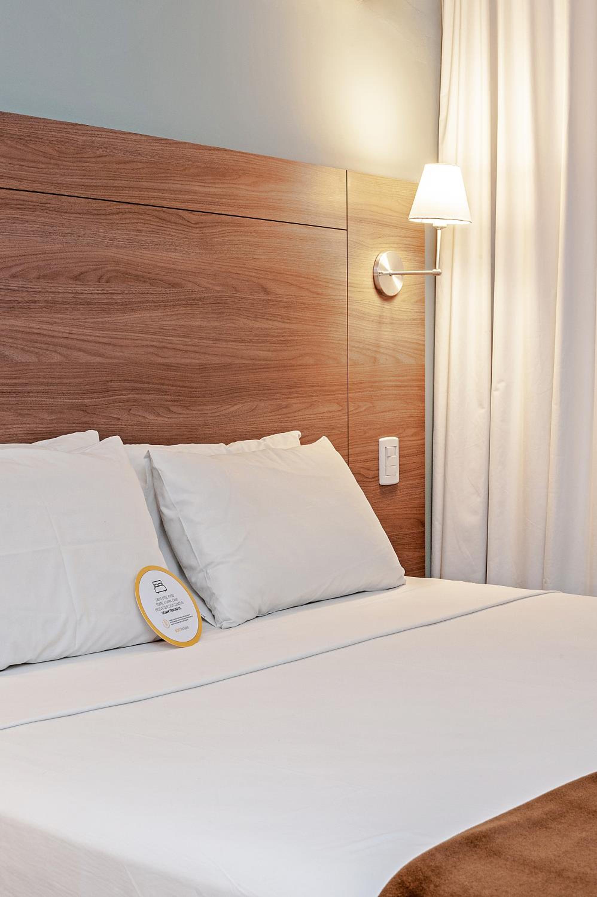 Standard Double Room - Photo 4