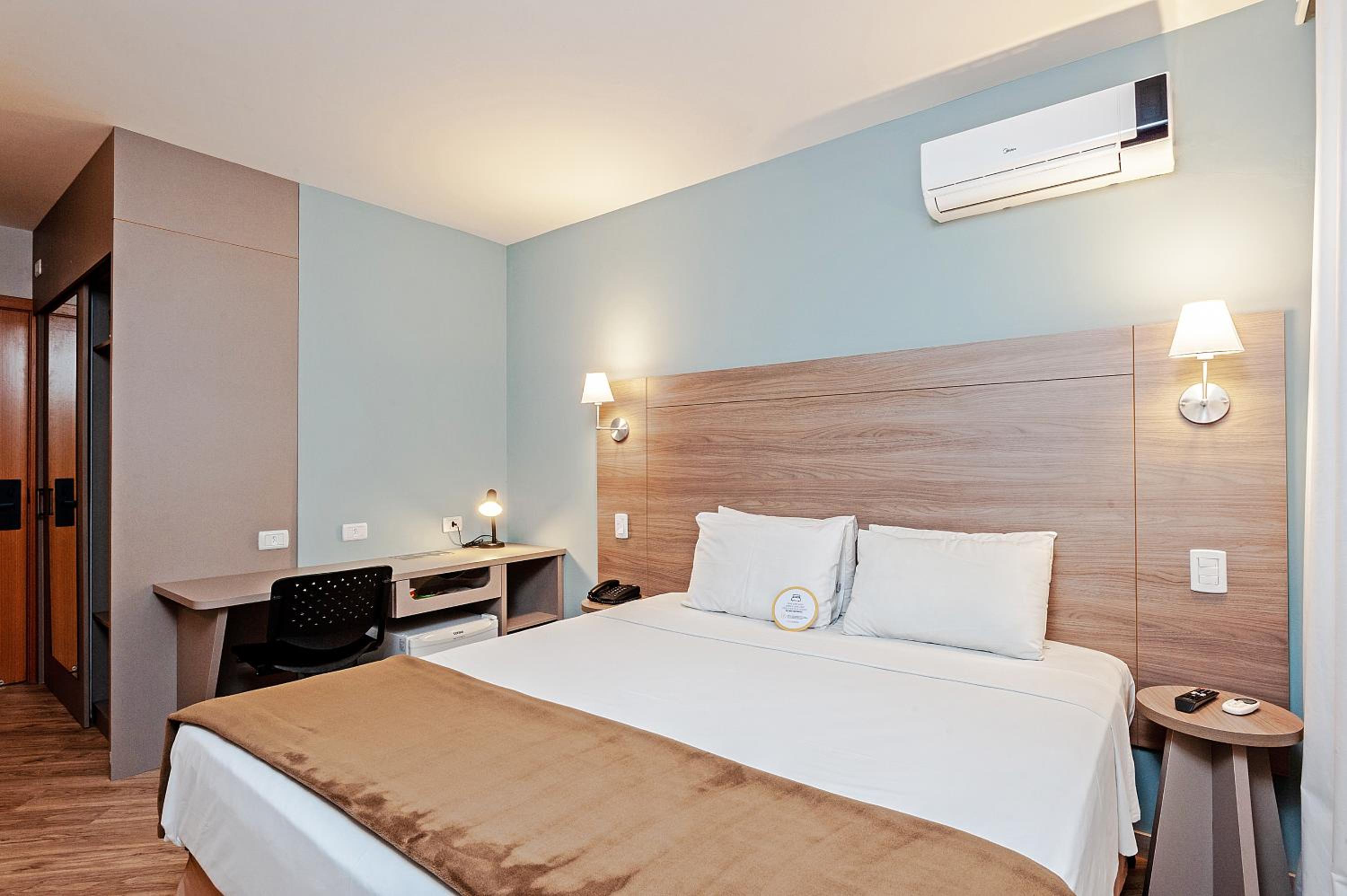Standard Double Room - Photo 1