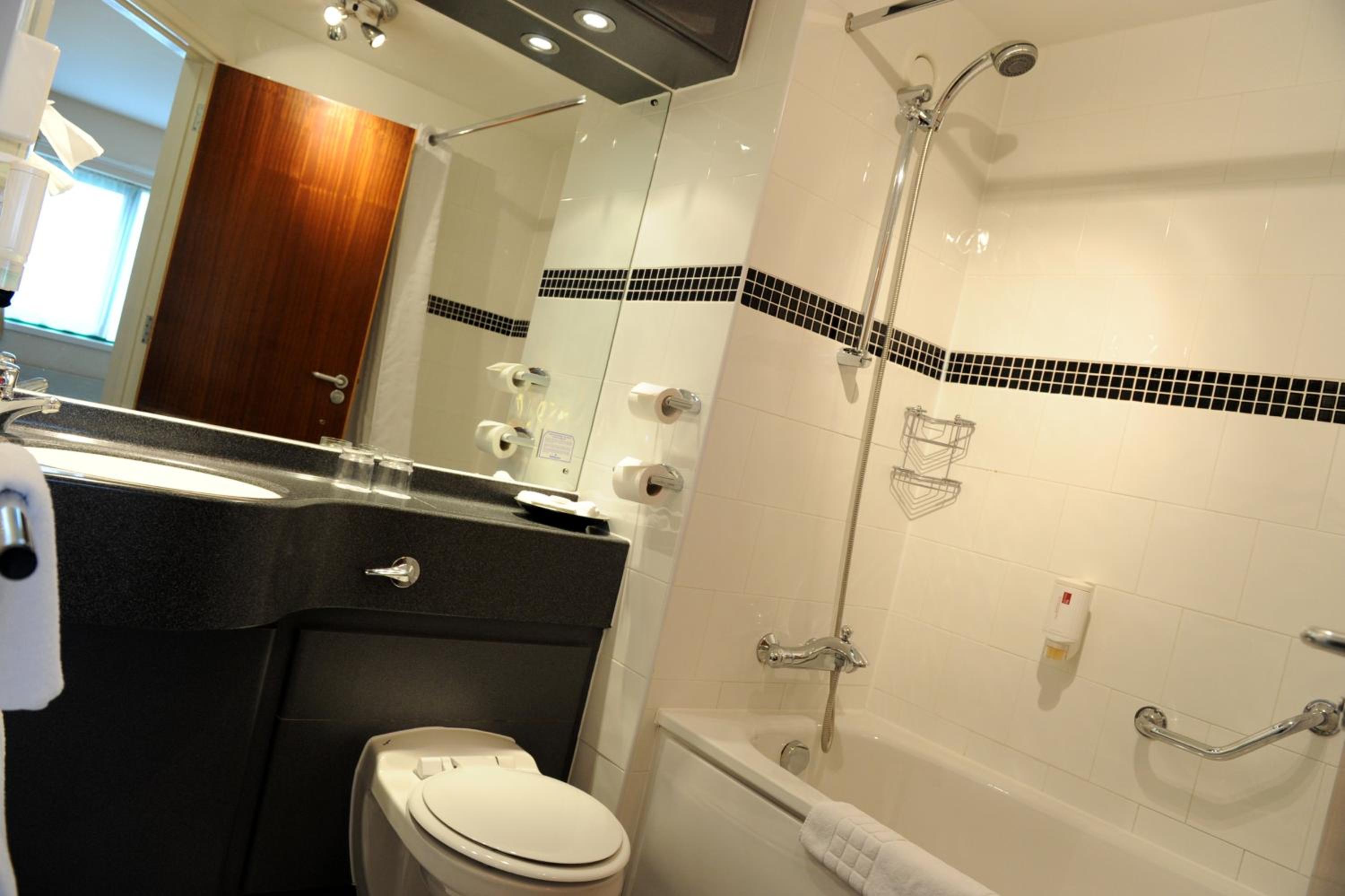Standard Room - Photo 2