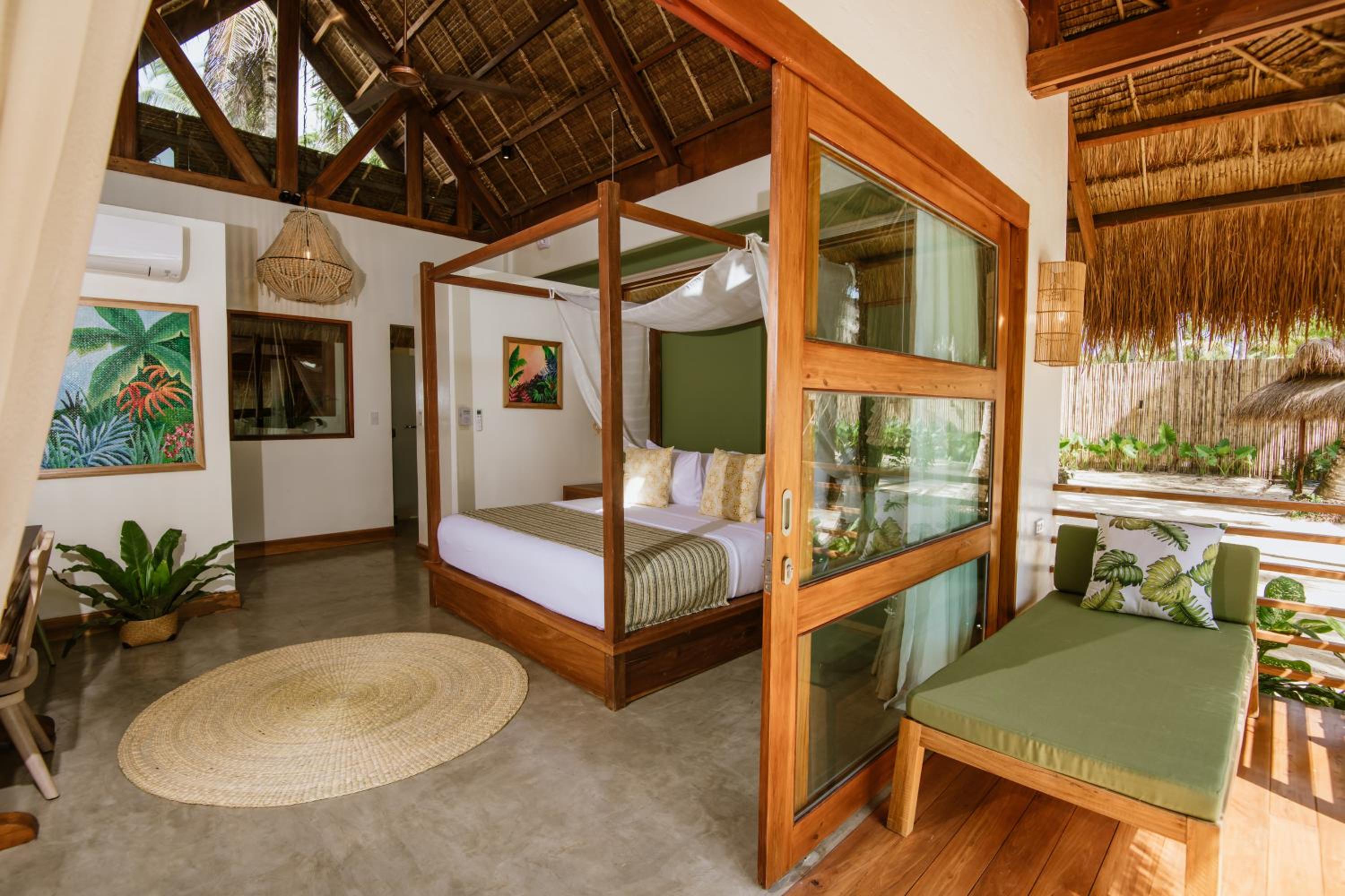 One-Bedroom Villa - Photo 9