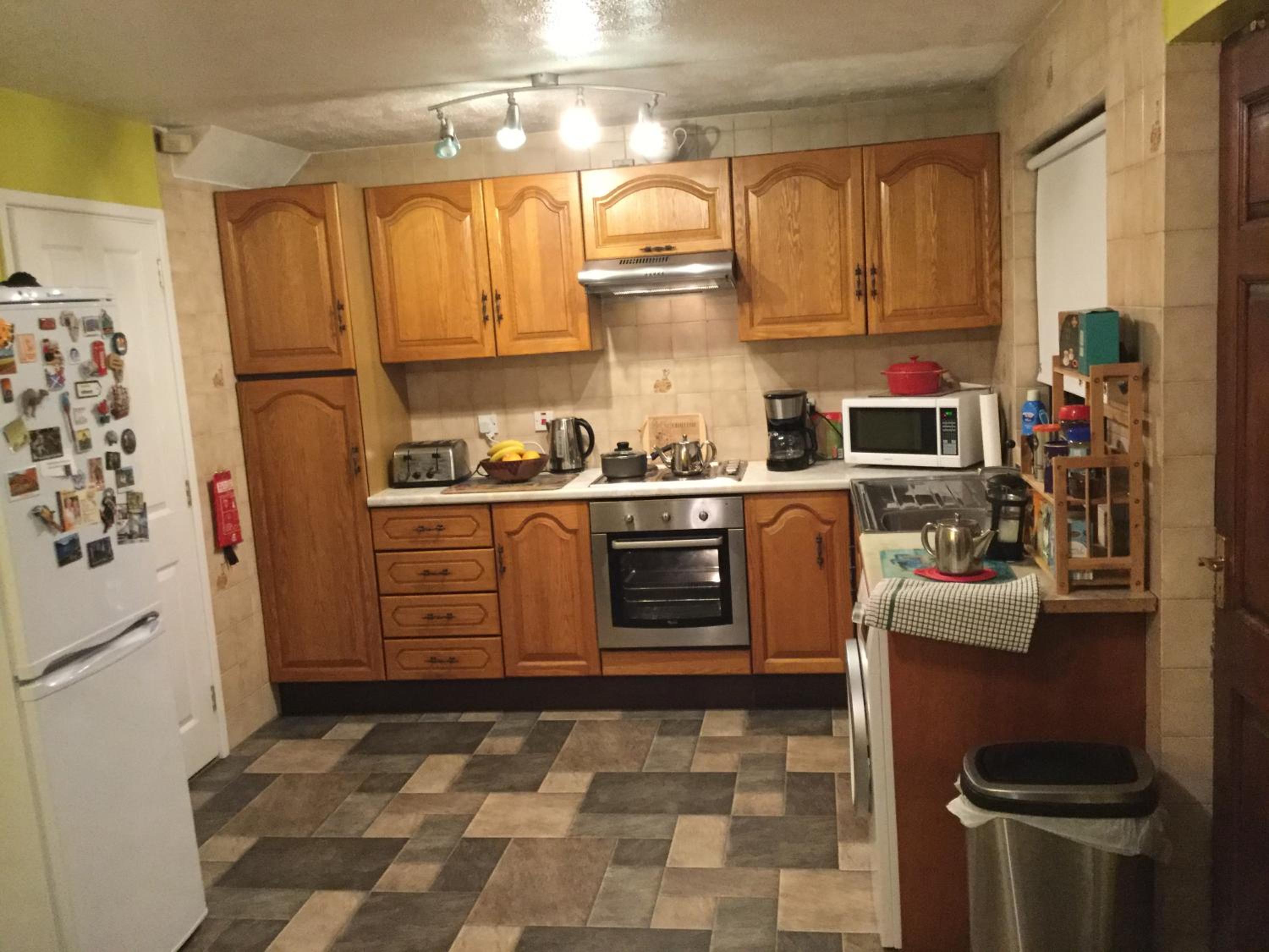 Double Room - Photo 7