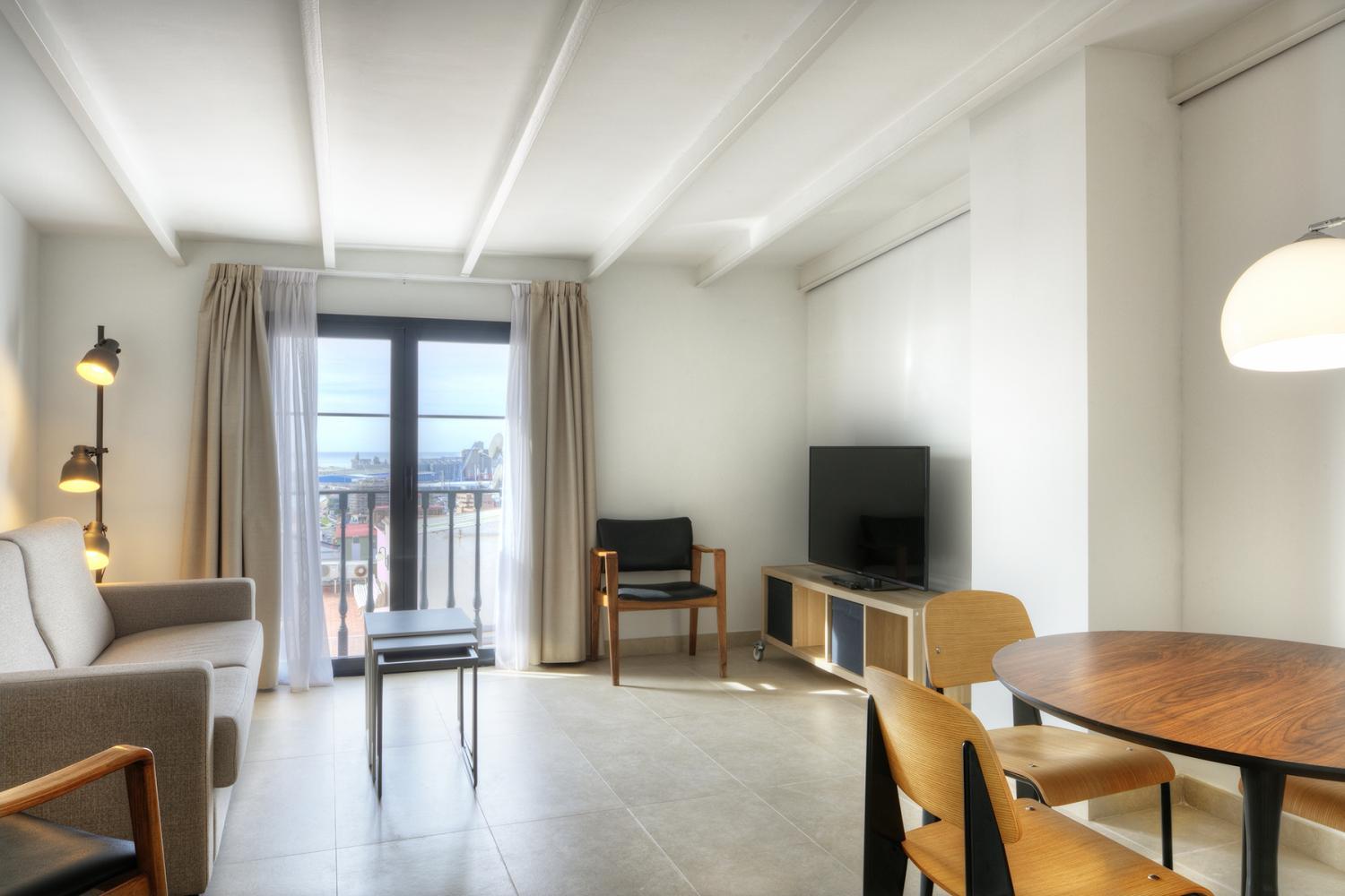 Apartment with View photo 3