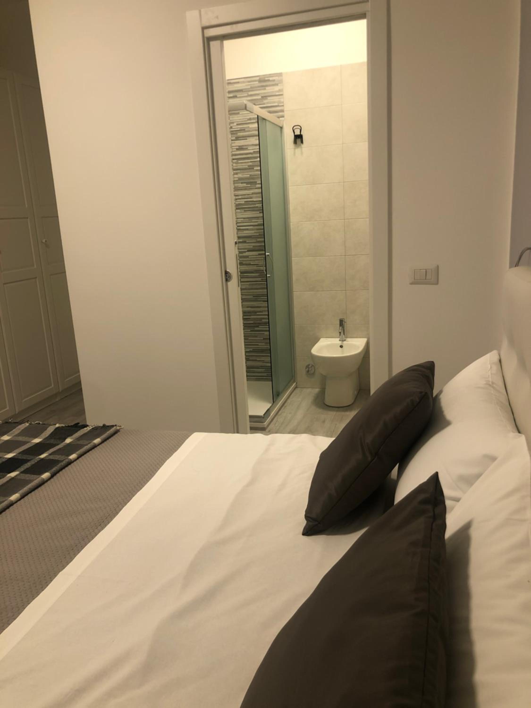 Double Room with Private Bathroom photo 1