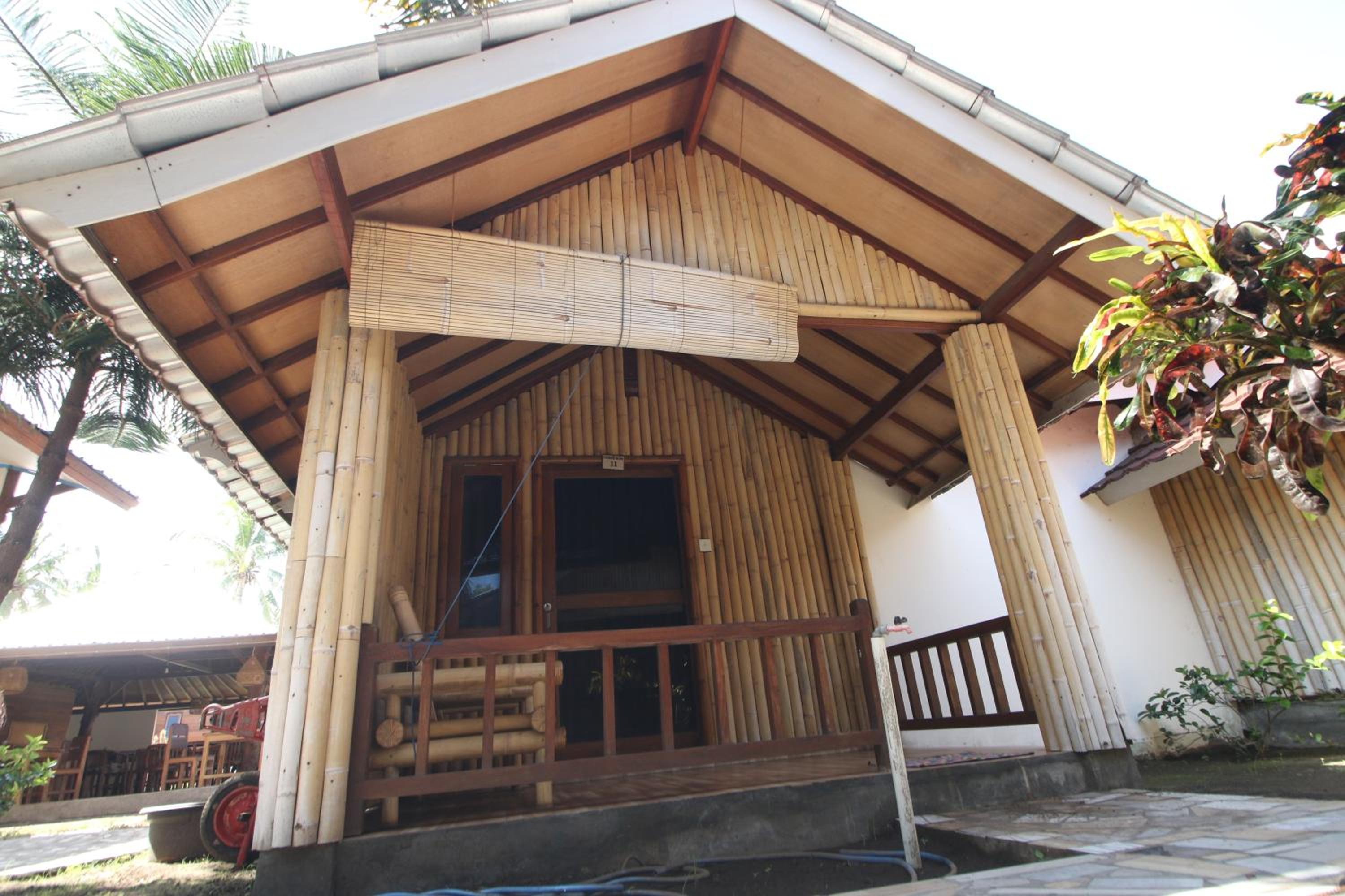 Bungalow photo 2