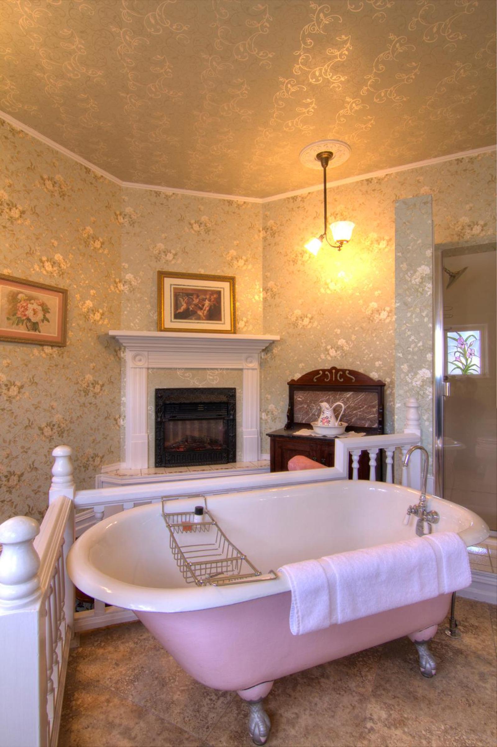 King Suite photo 3