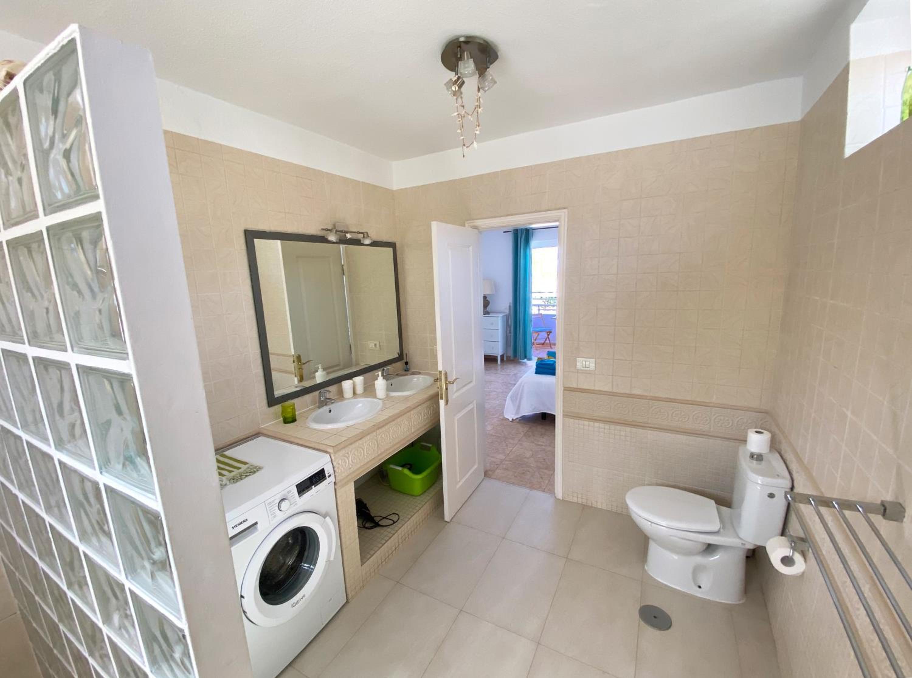 Three-Bedroom Apartment - Photo 14