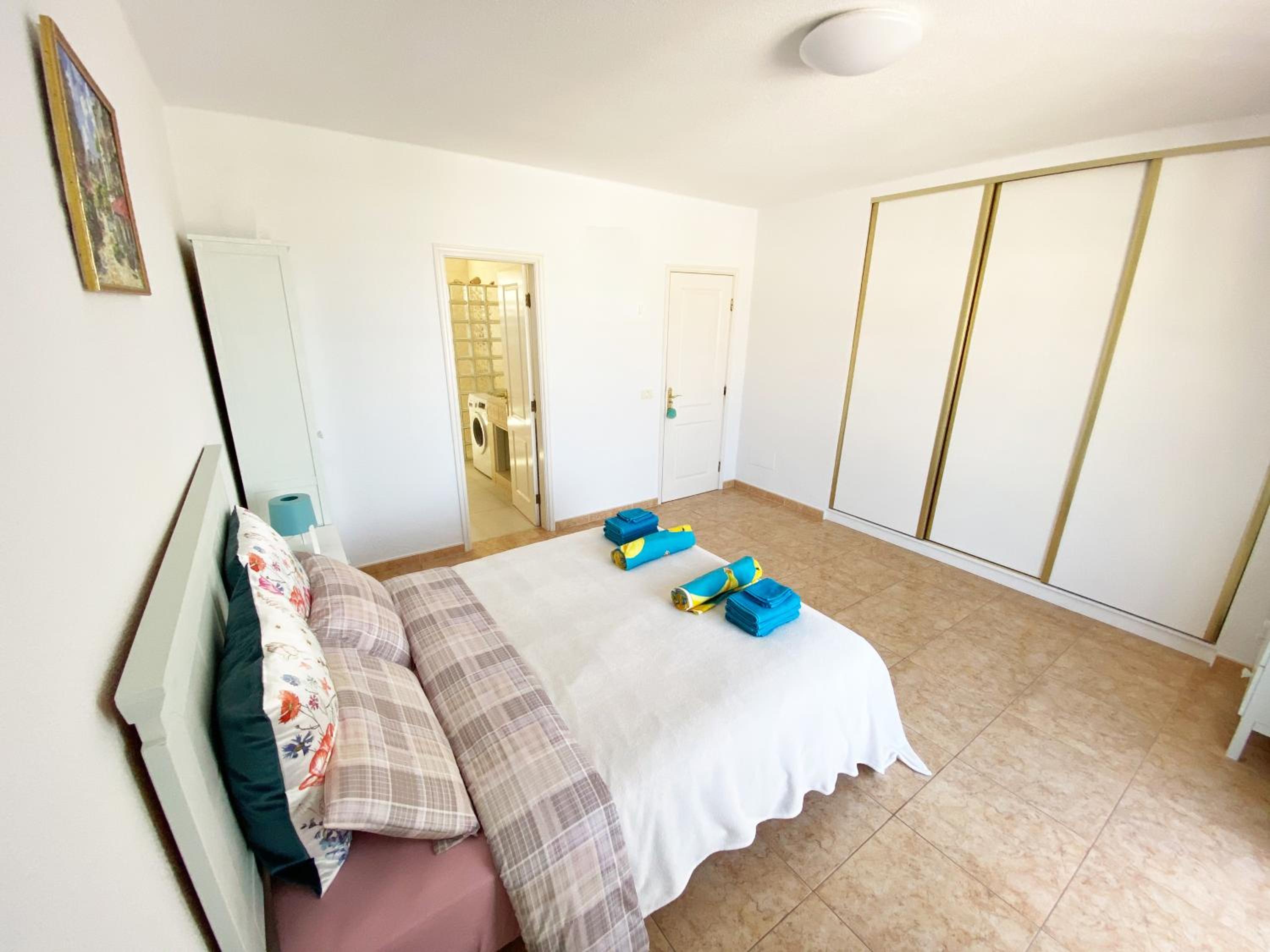 Three-Bedroom Apartment - Photo 44