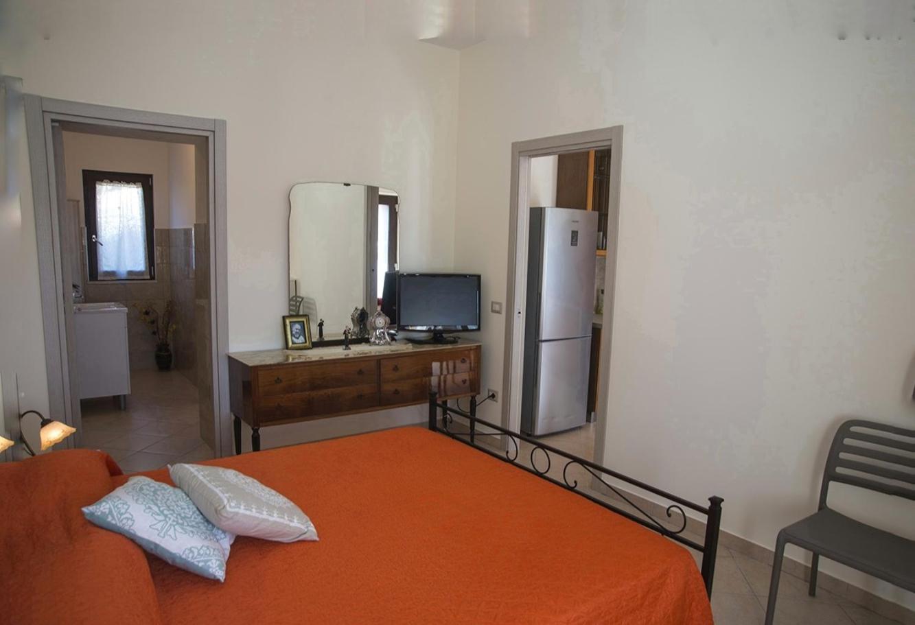 Family Room - Photo 1