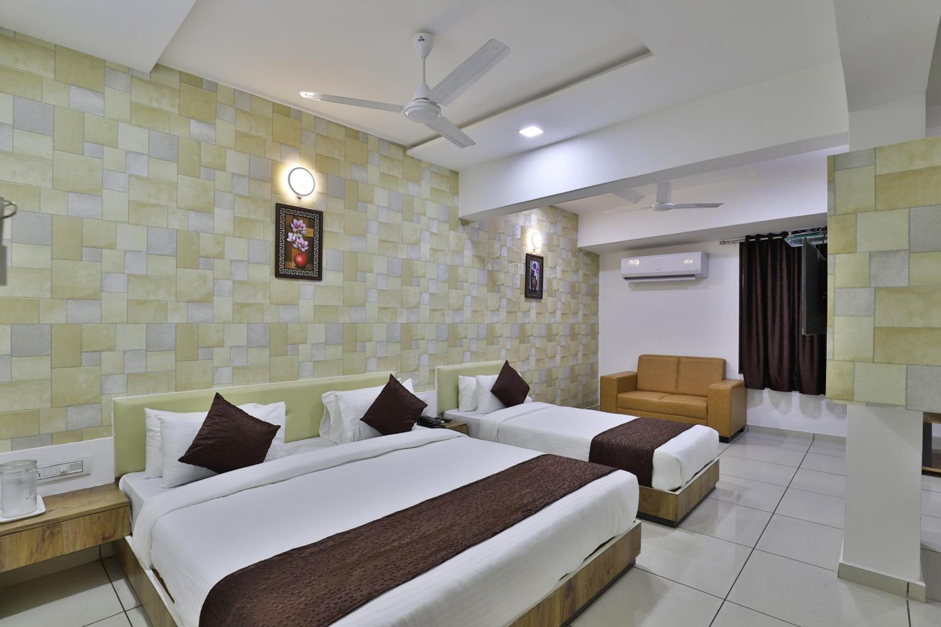 Superior Triple Room