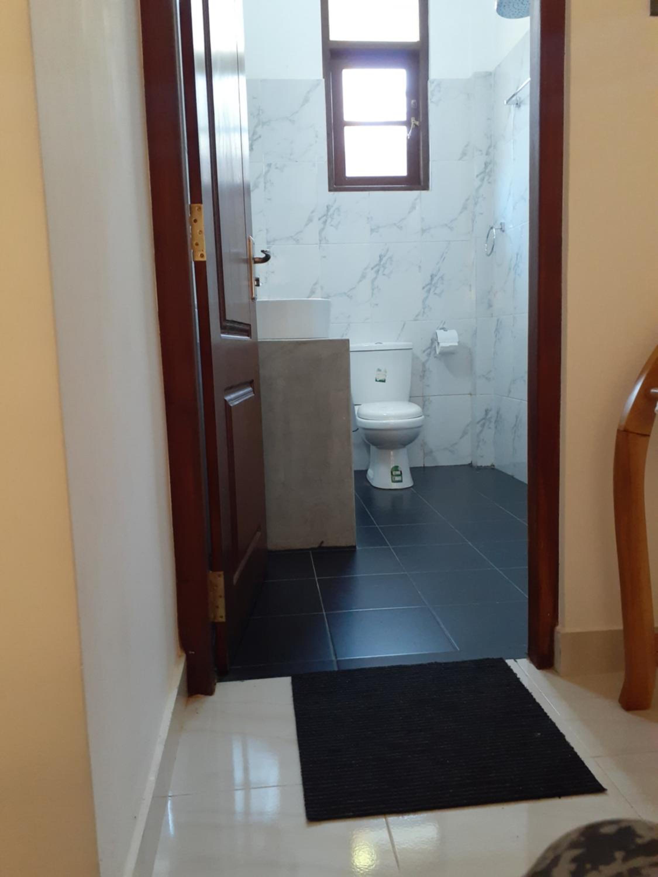 Budget Double Room photo 2