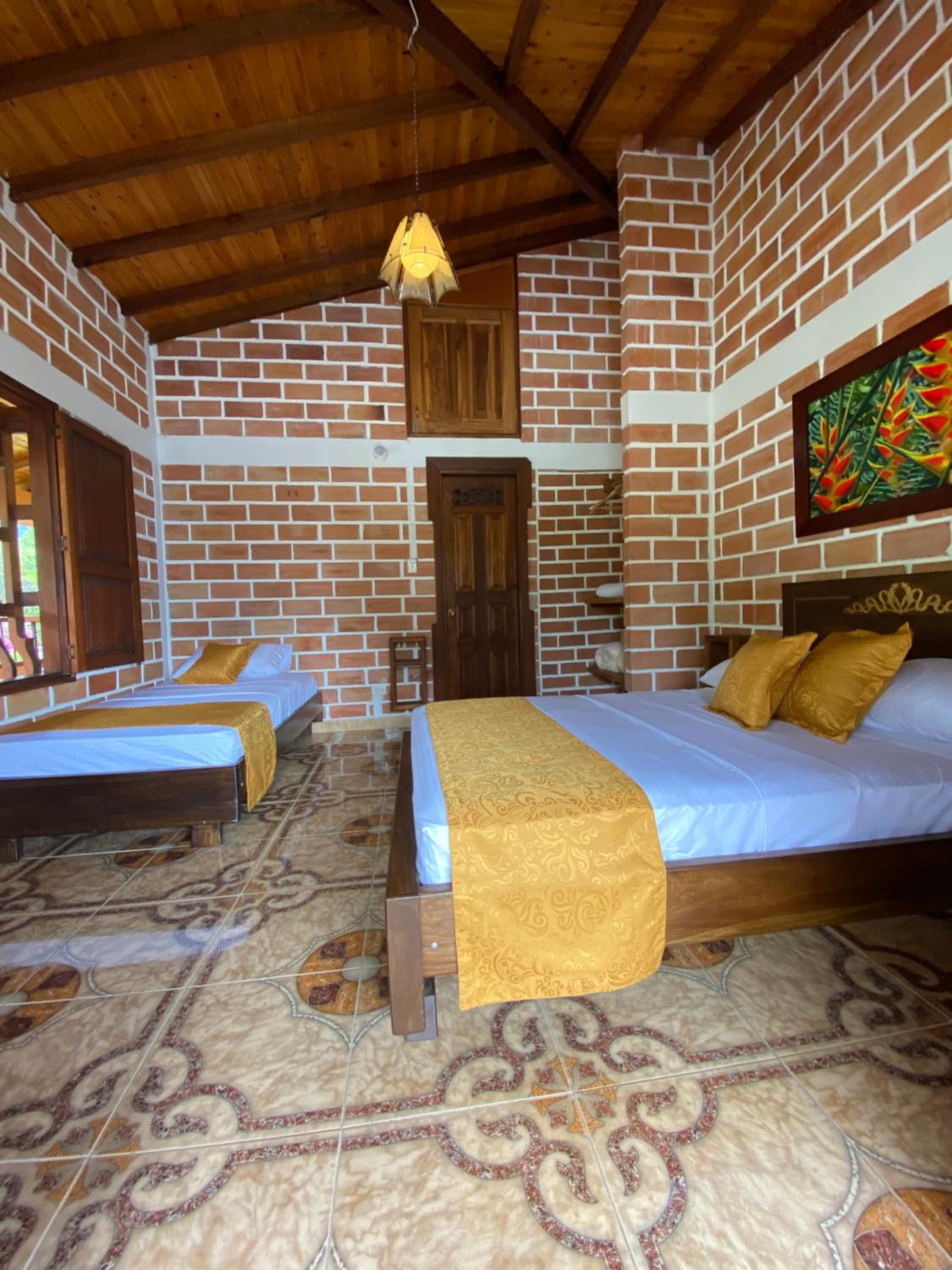 Triple Room with Private Bathroom photo 3