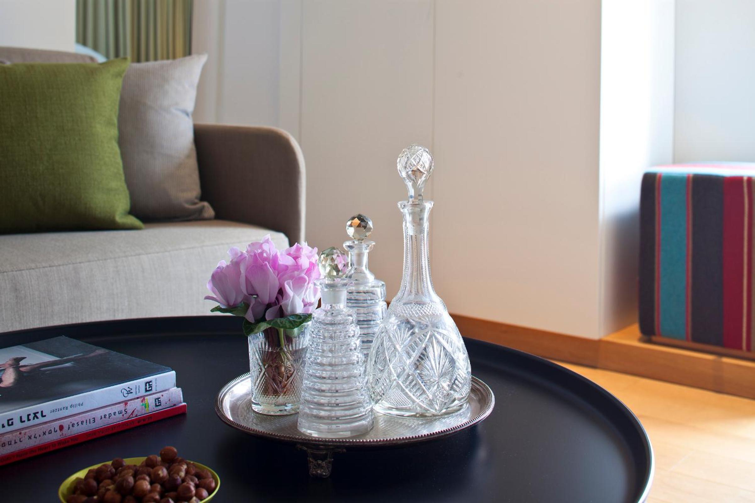 Suite - Photo 2