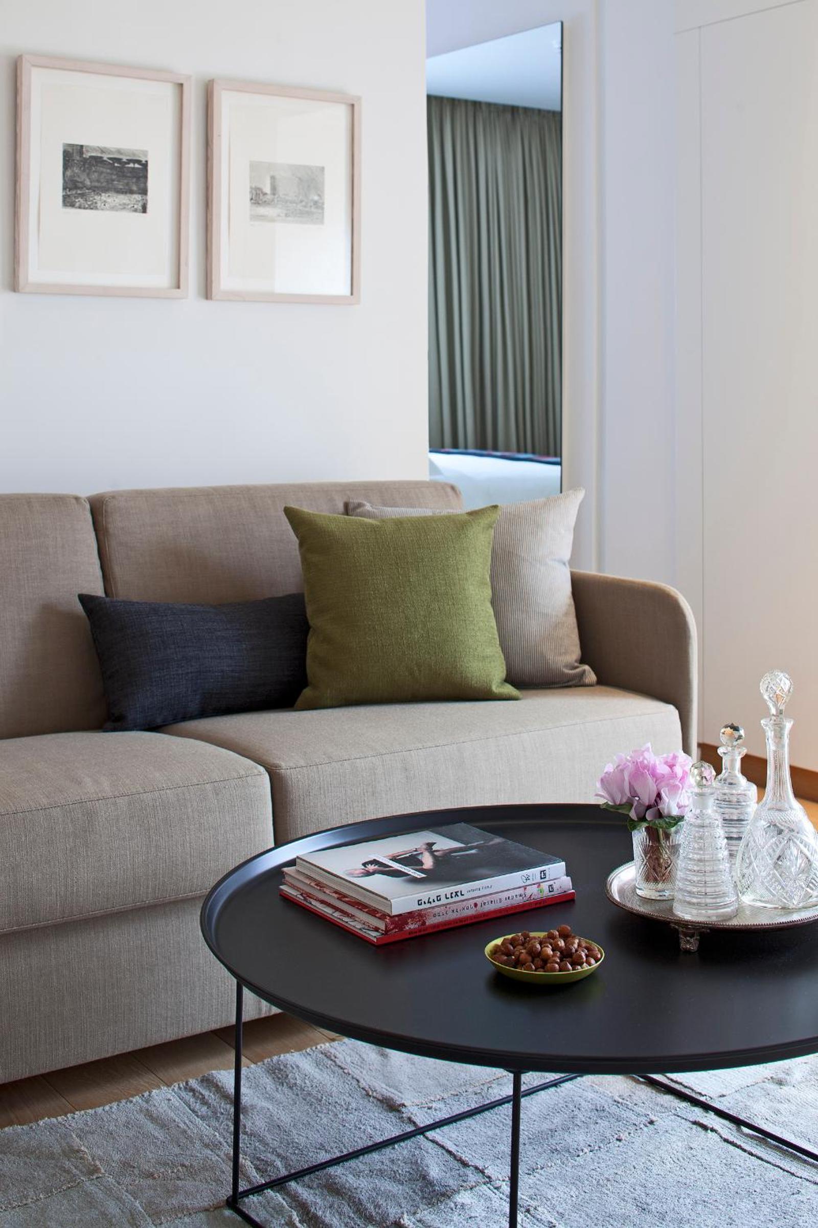 Suite - Photo 4