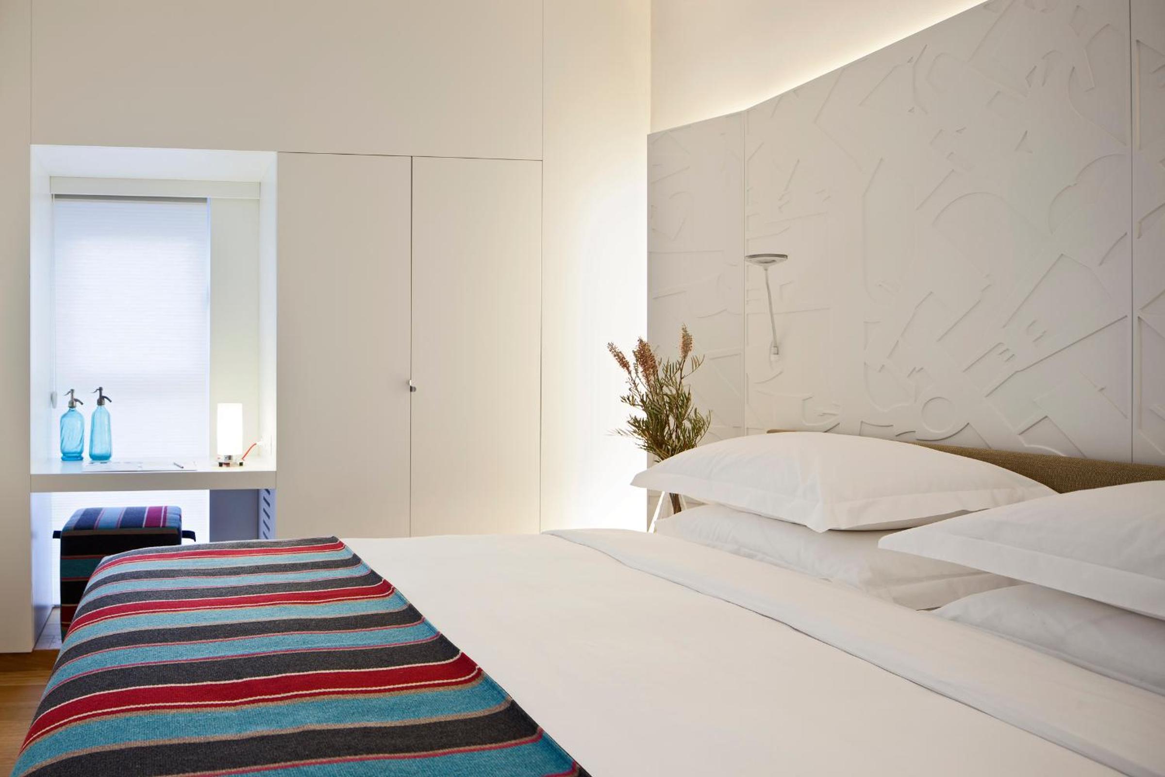 Classic Room - Photo 1