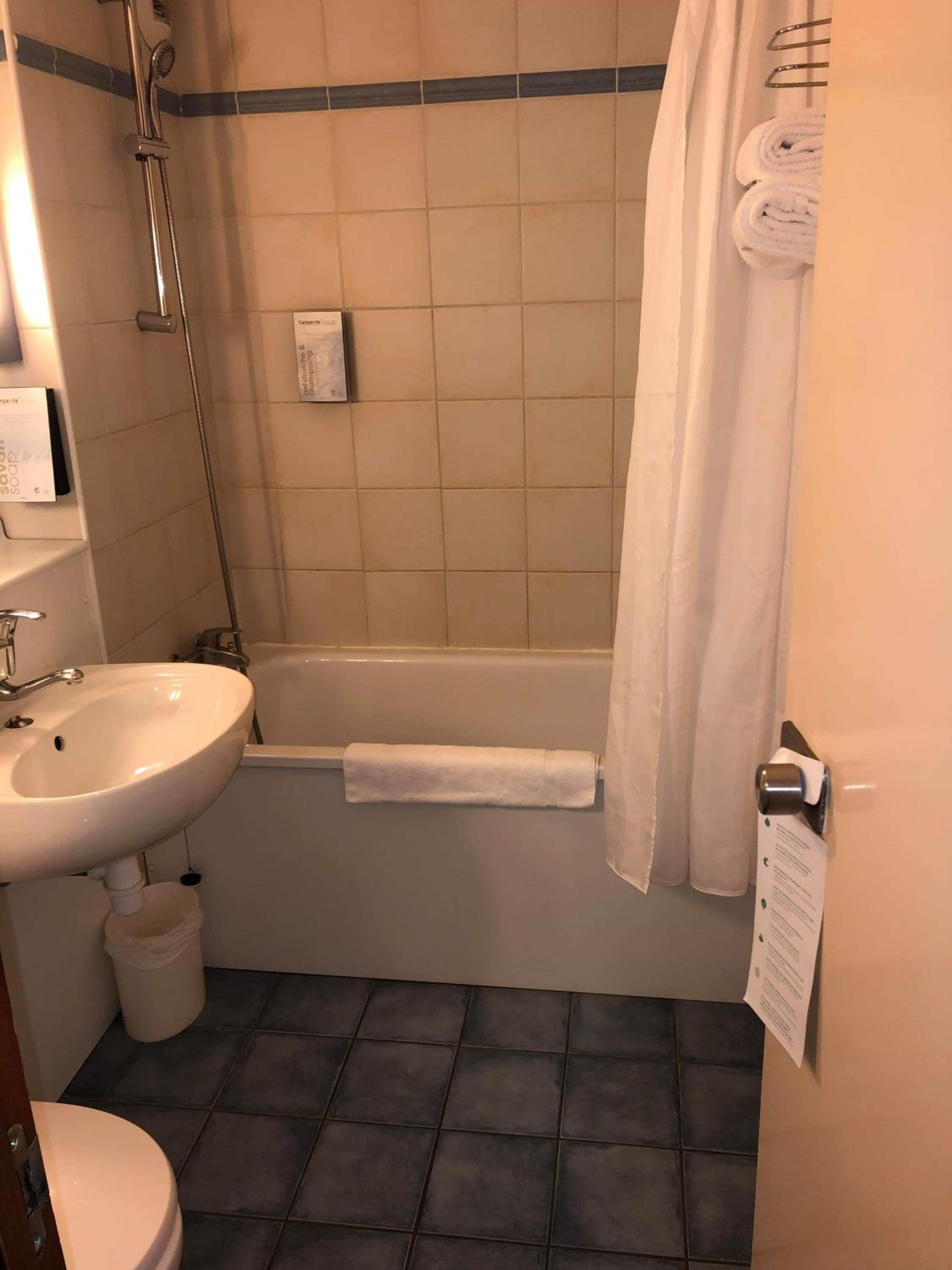Double Room - Photo 3