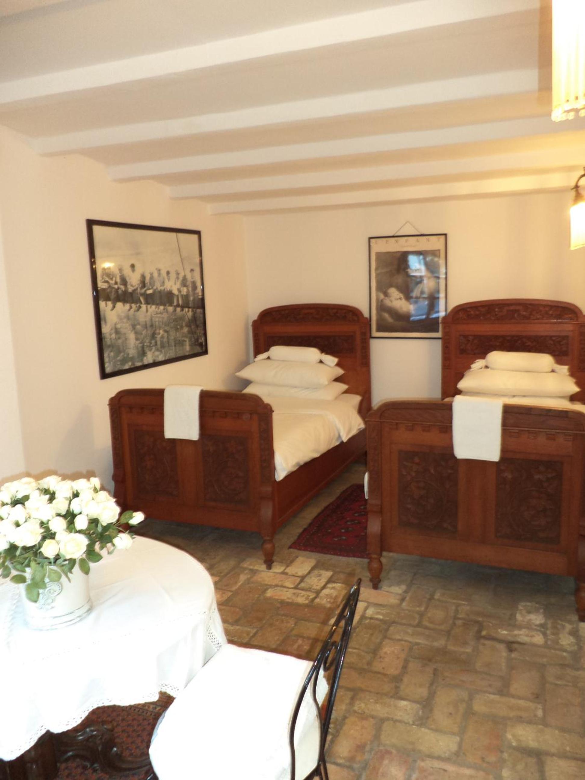 Twin Room photo 1