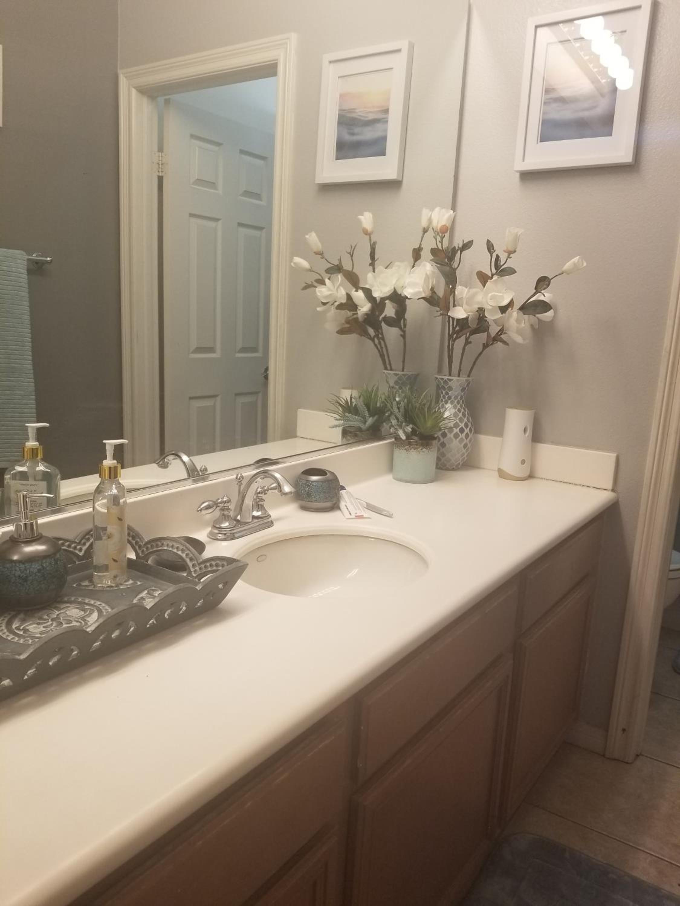 Single Room with Shared Bathroom photo 3