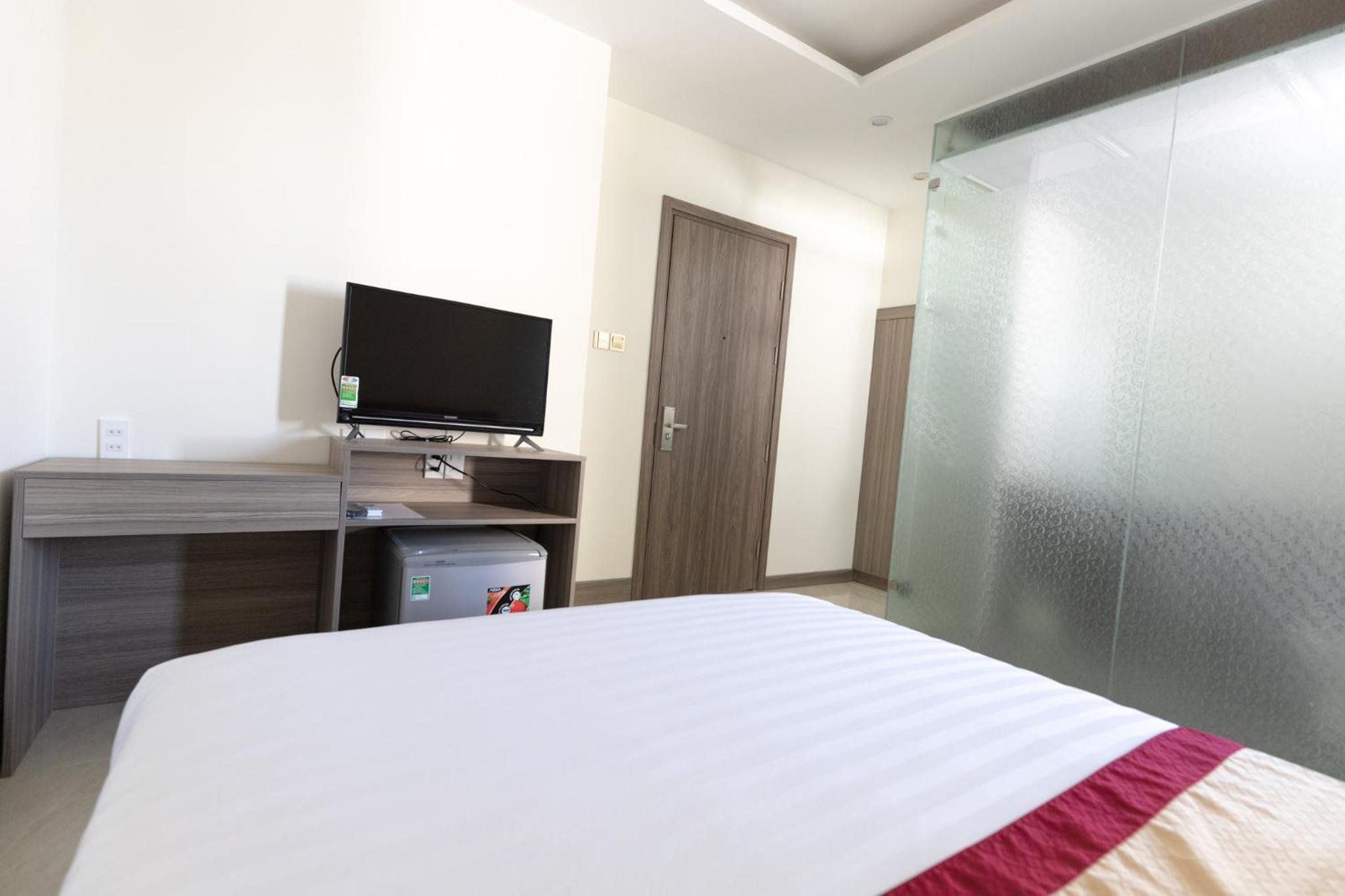 Standard Double Room - Photo 6