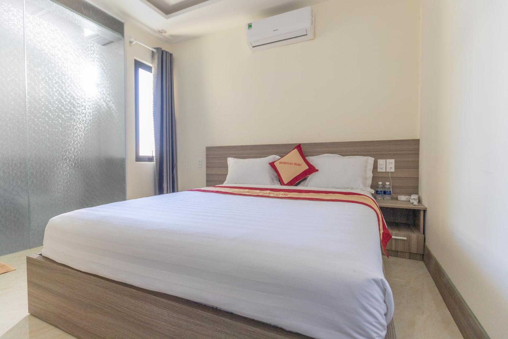Standard Double Room - Photo 8