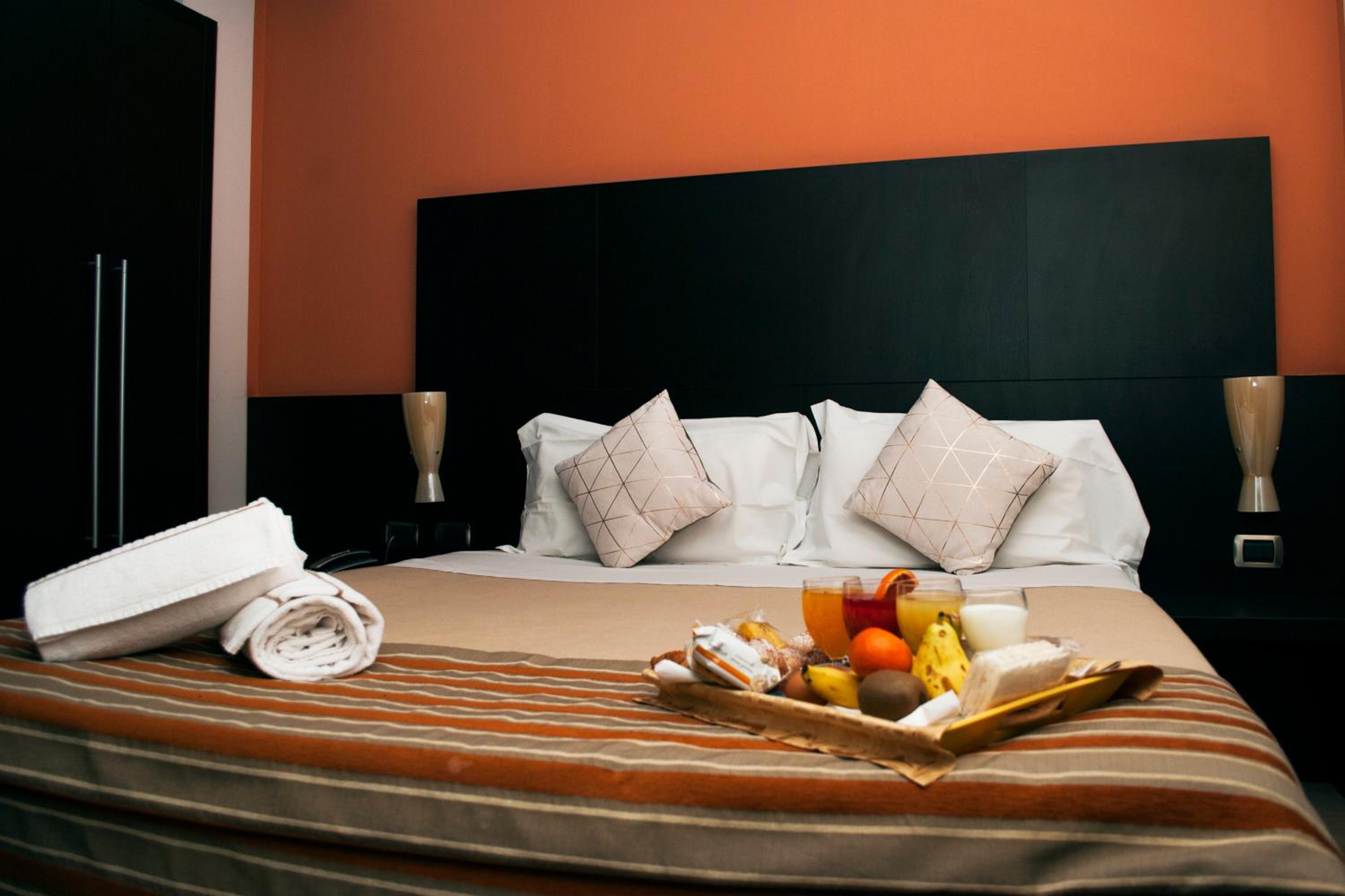 Superior Double or Twin Room - Photo 5